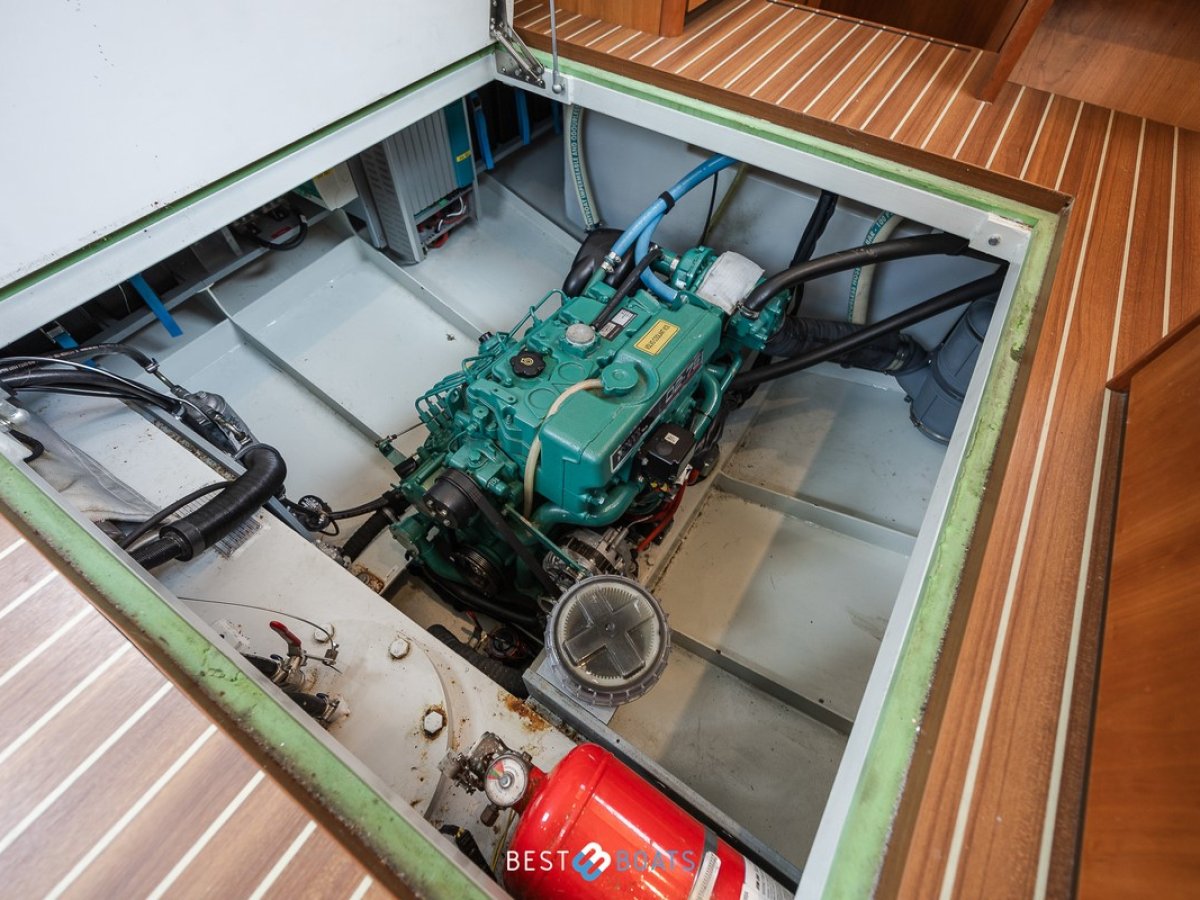 Linssen Grand Sturdy 34.9 AC