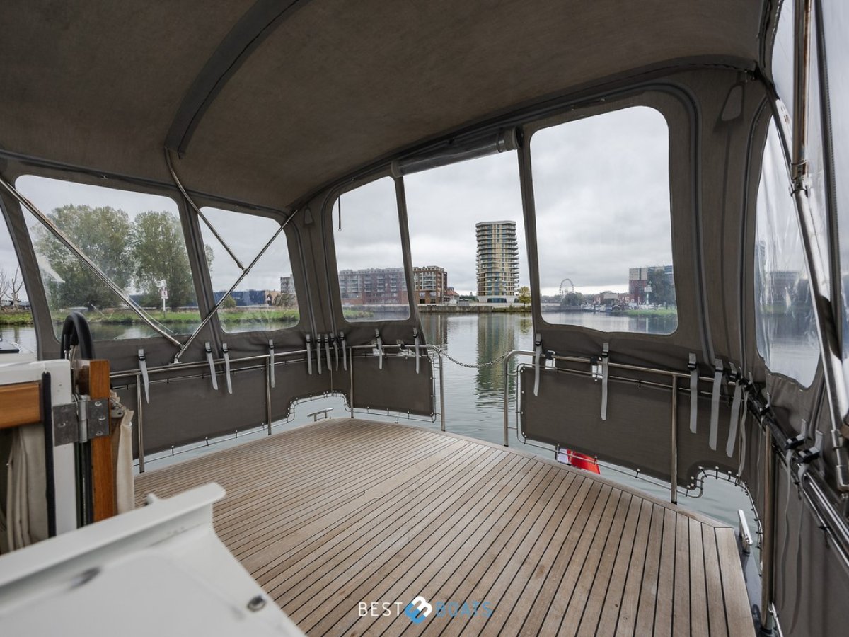 Linssen Grand Sturdy 34.9 AC