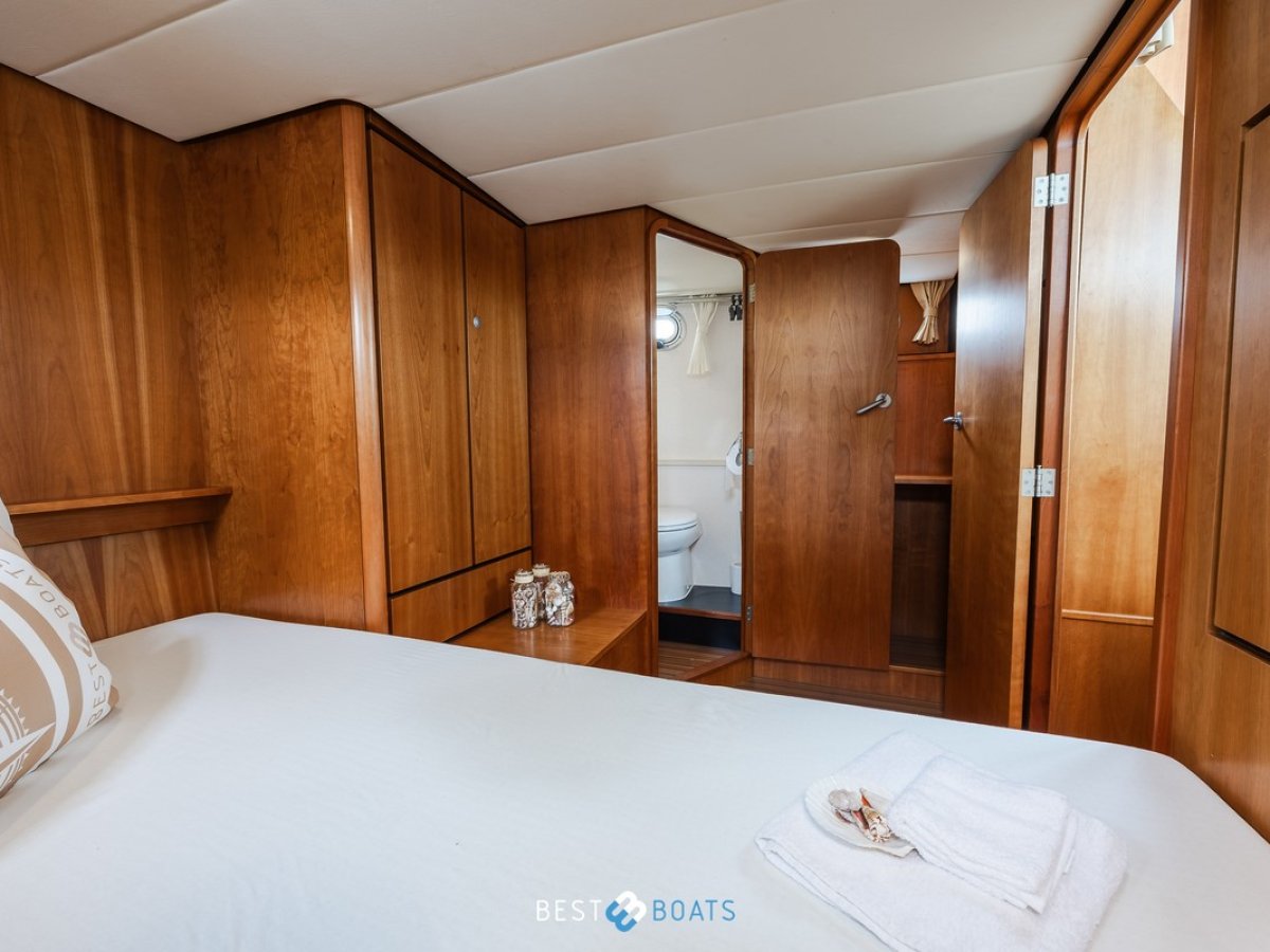 Linssen Grand Sturdy 34.9 AC