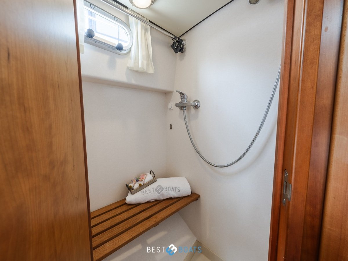 Linssen Grand Sturdy 34.9 AC