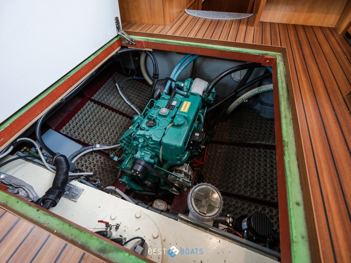 Linssen Grand Sturdy 34.9 AC