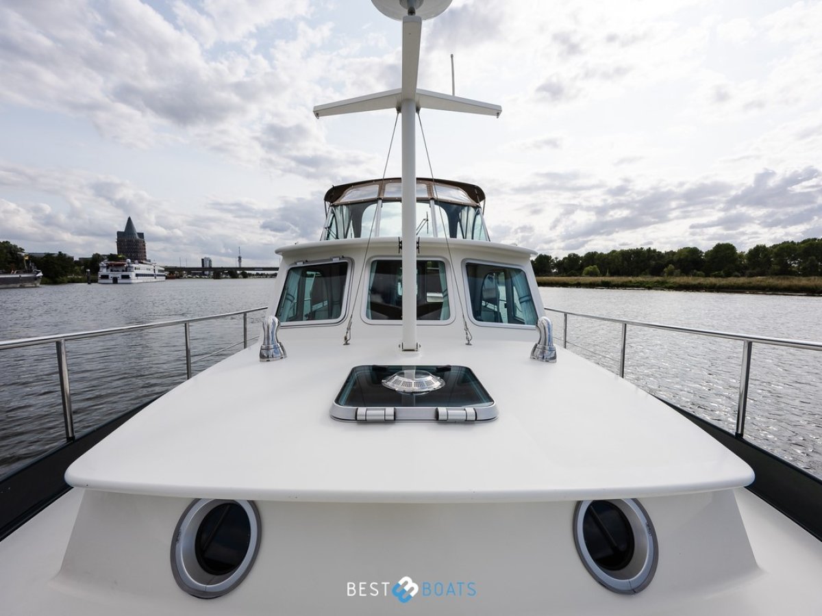 Linssen Classic Sturdy 32 AC - UNDER OFFER
