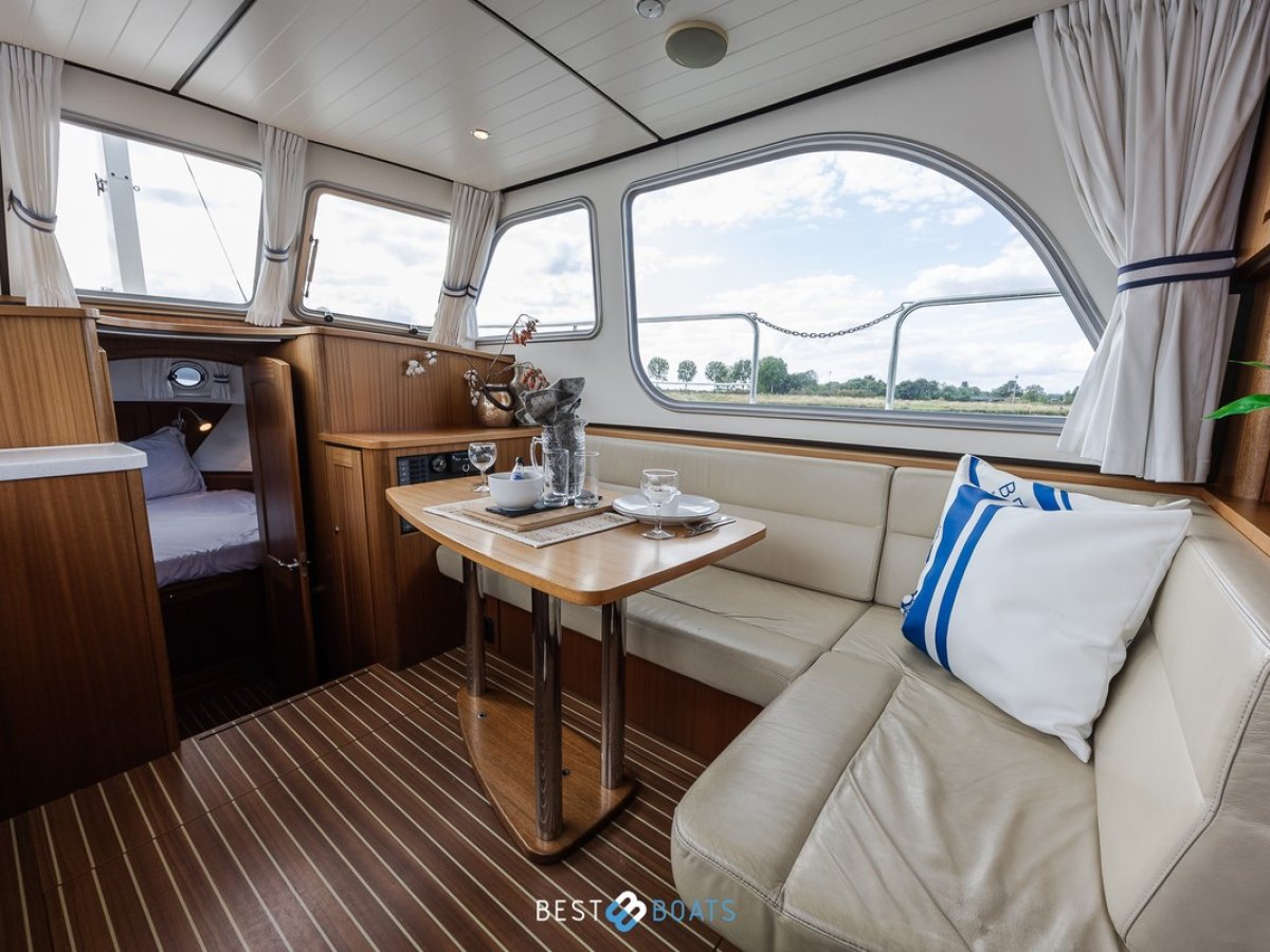 Linssen Classic Sturdy 32 AC - UNDER OFFER
