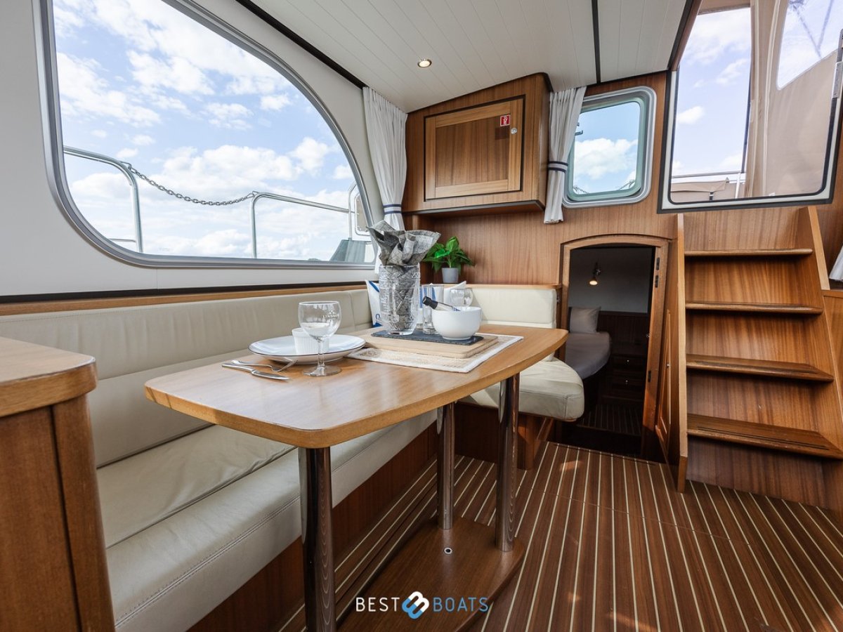 Linssen Classic Sturdy 32 AC - UNDER OFFER