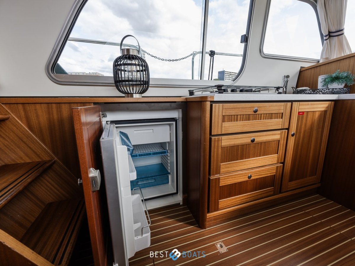 Linssen Classic Sturdy 32 AC - UNDER OFFER