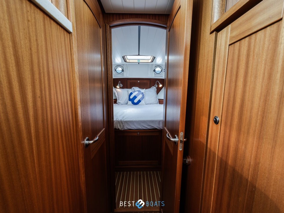 Linssen Classic Sturdy 32 AC - UNDER OFFER