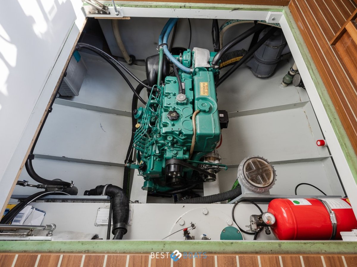 Linssen Classic Sturdy 32 AC - UNDER OFFER