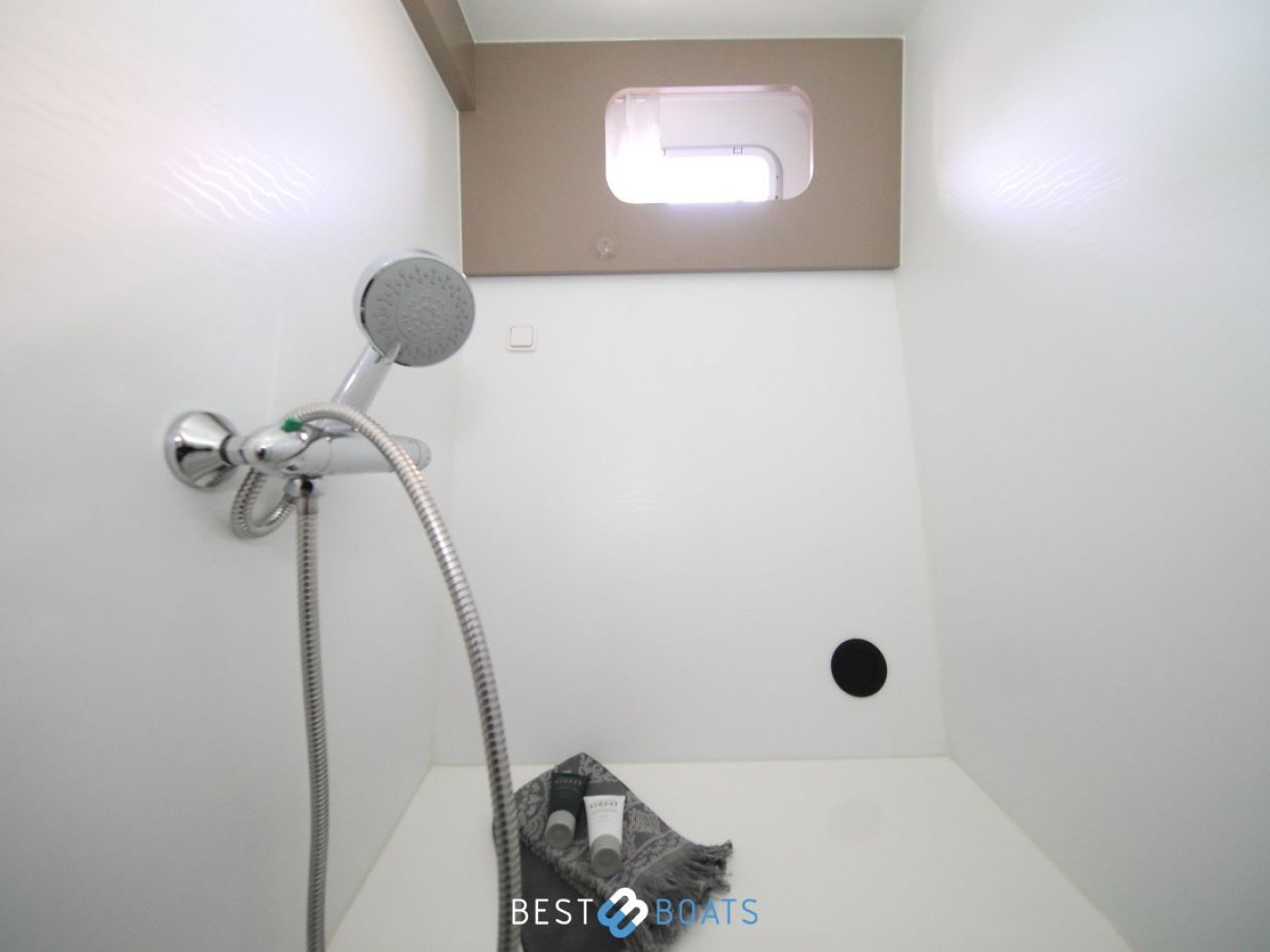 Jetten 38 AC
