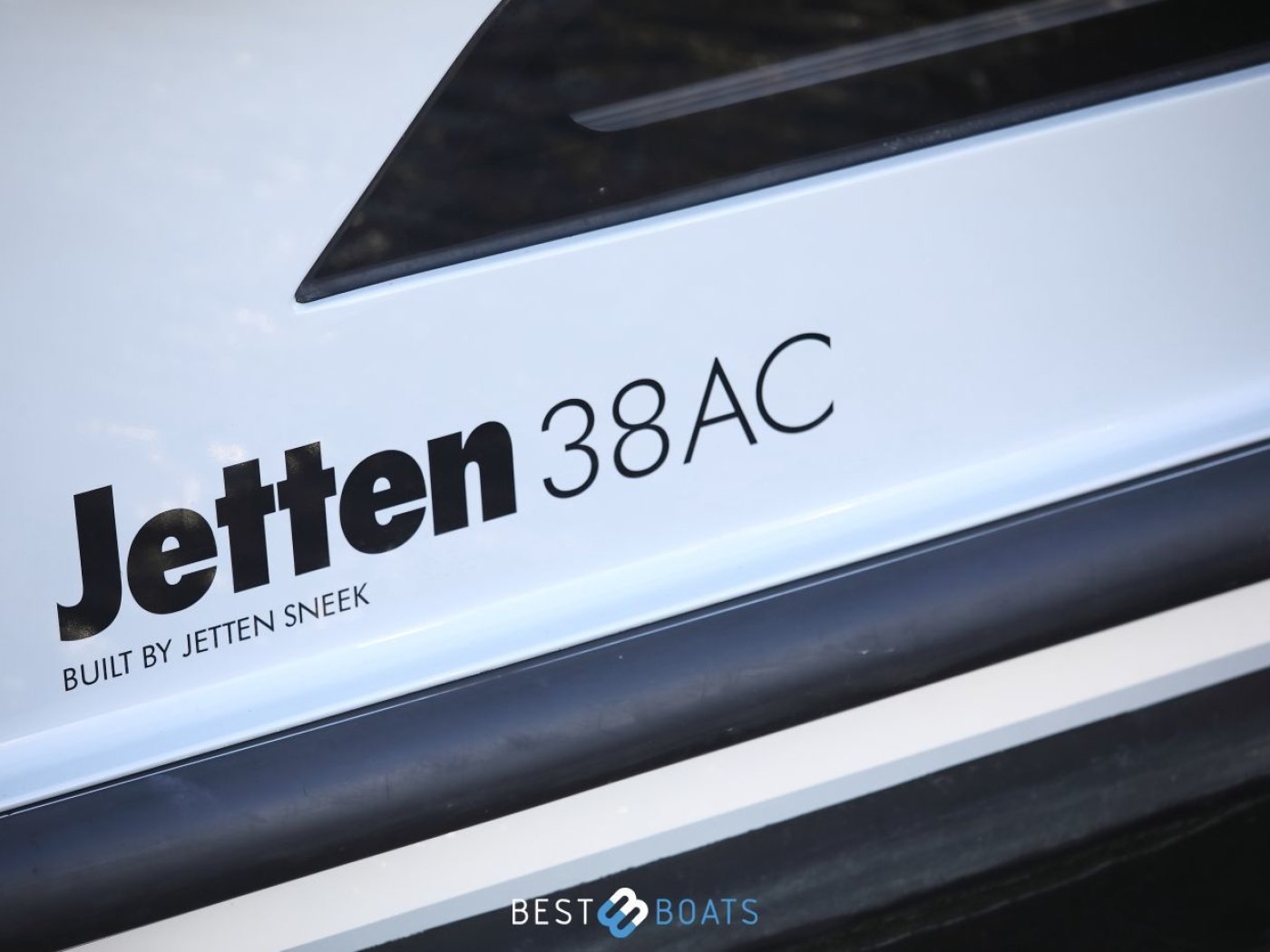 Jetten 38 AC