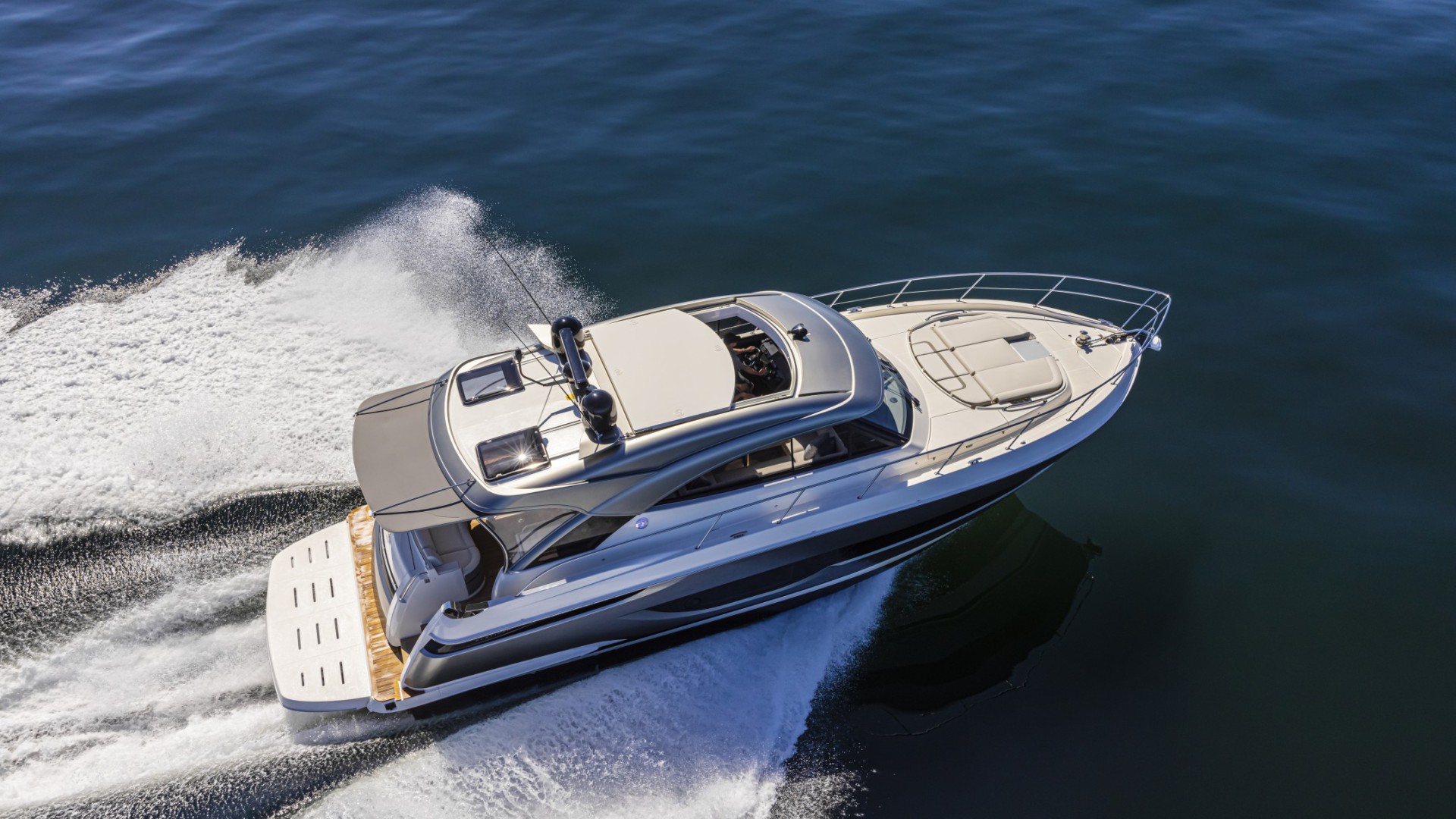 The Riviera 4600 Sport Yacht Platinum Edition - Innovation and Style