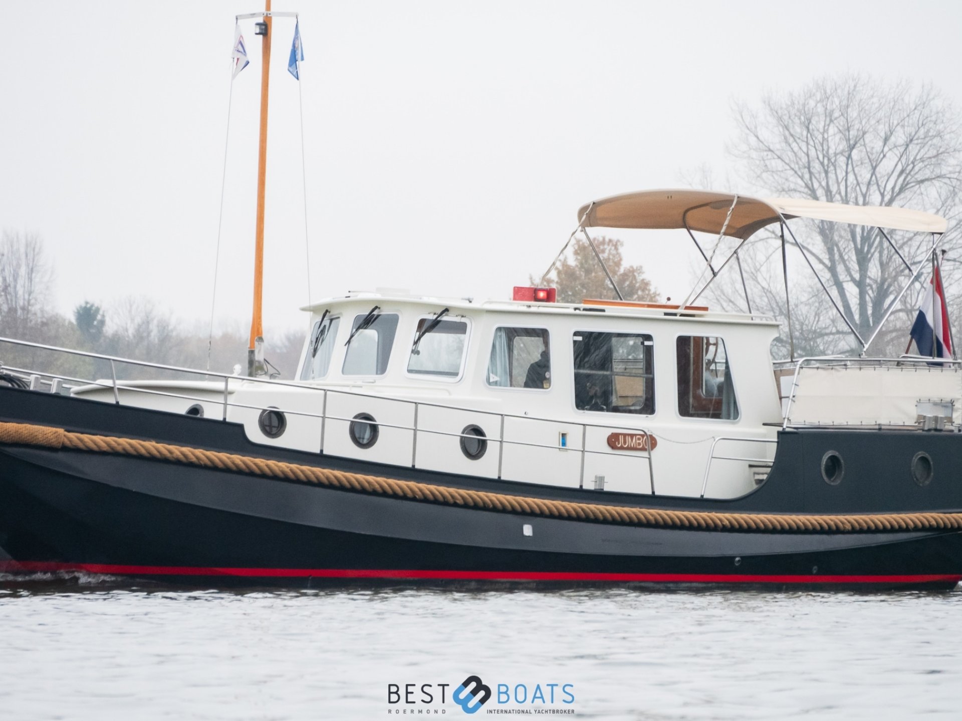 Linssen St. Jozef 1050 Salon AK