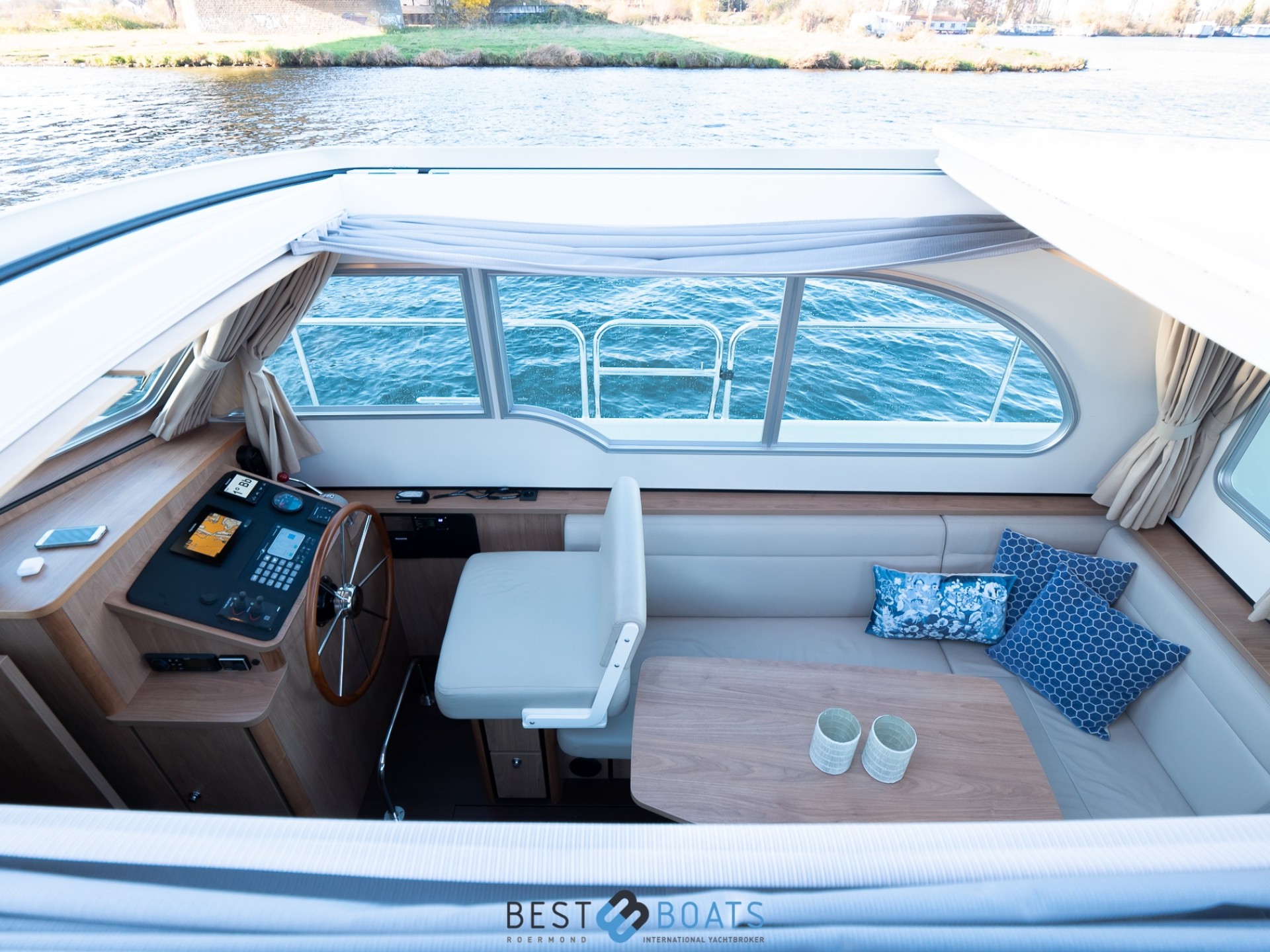 Linssen Yachts Grand Sturdy 30.0 Sedan