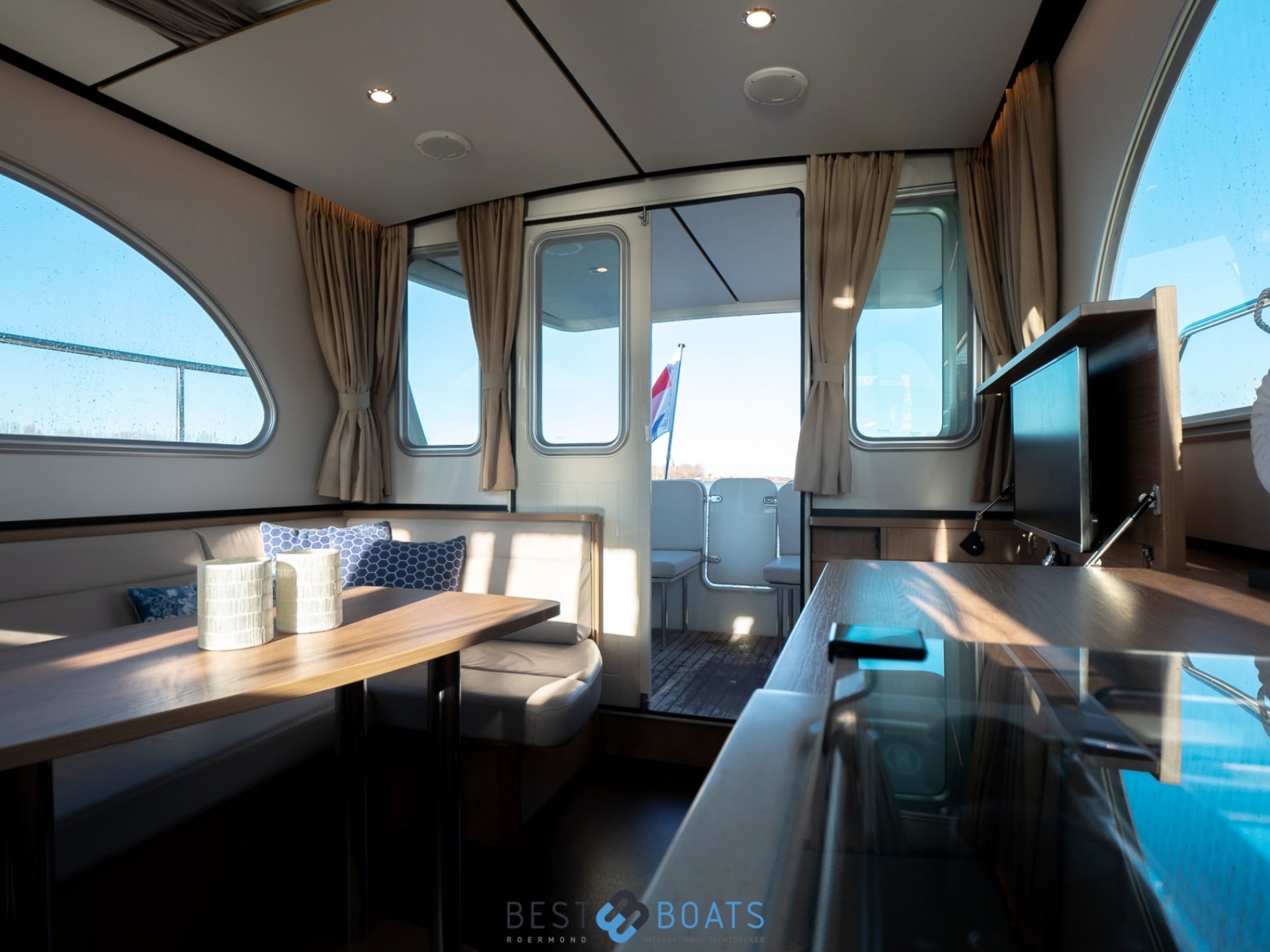 Linssen Grand Sturdy 30.0 Sedan