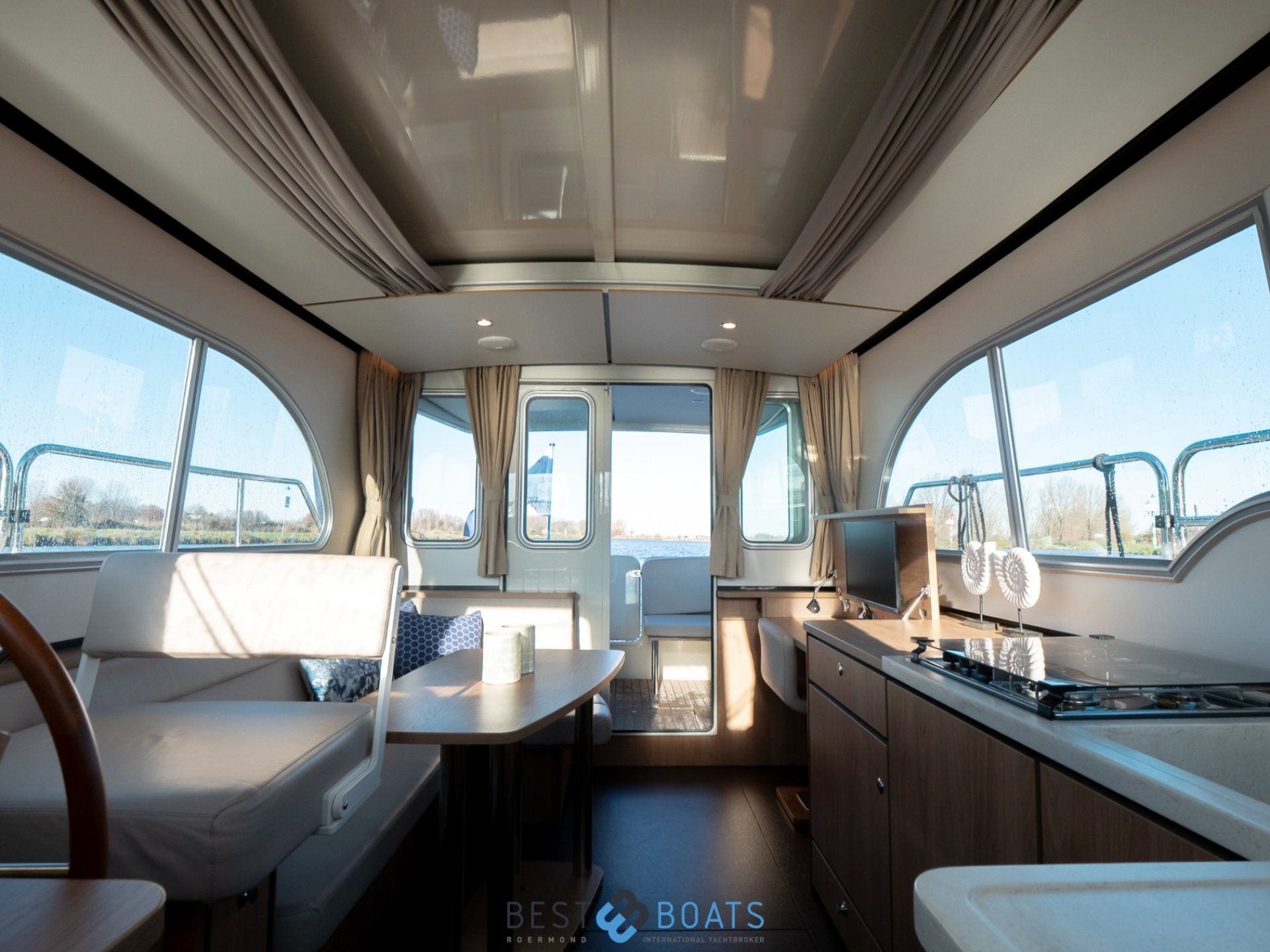 Linssen Grand Sturdy 30.0 Sedan