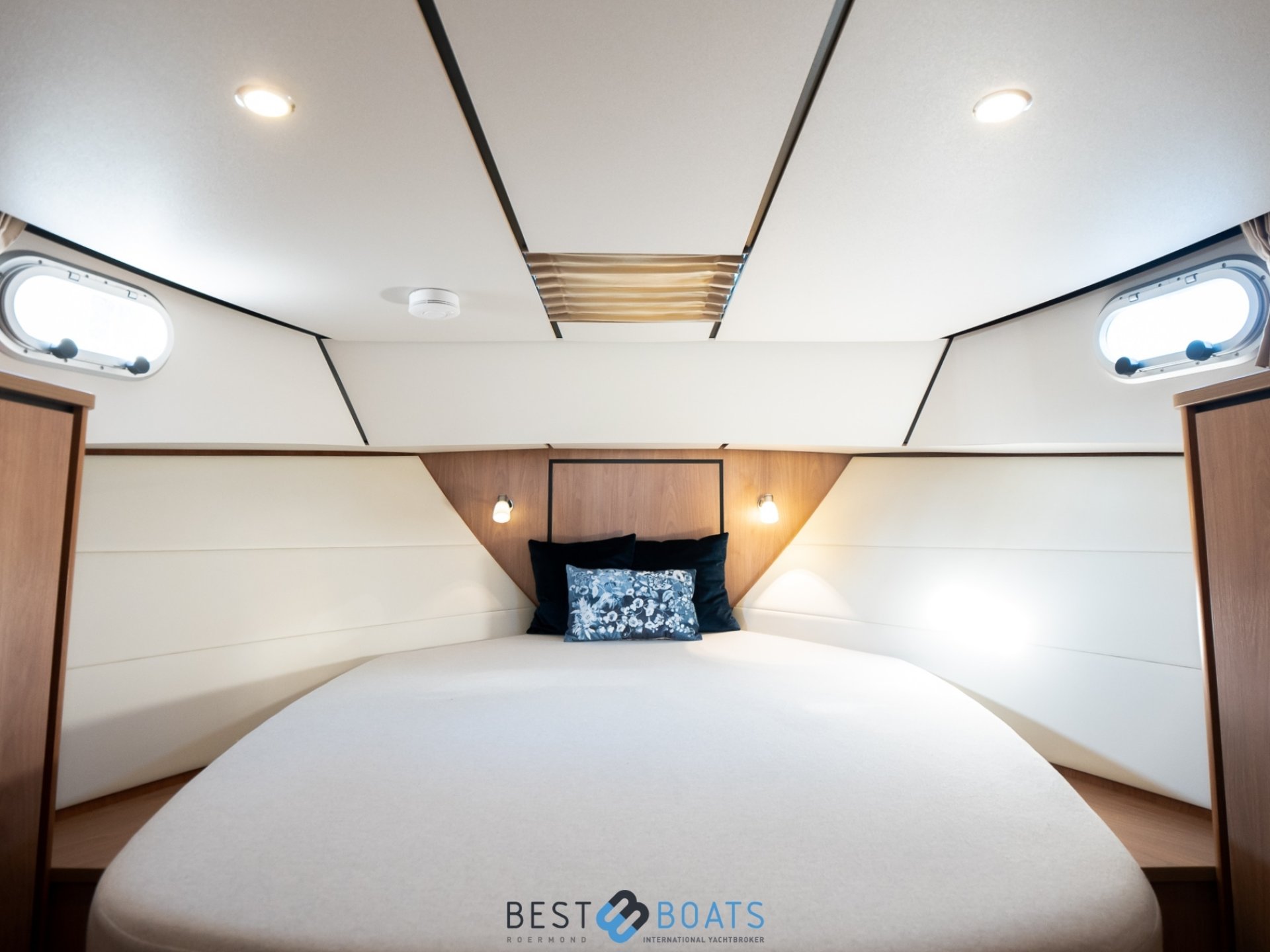 Linssen Grand Sturdy 30.0 Sedan