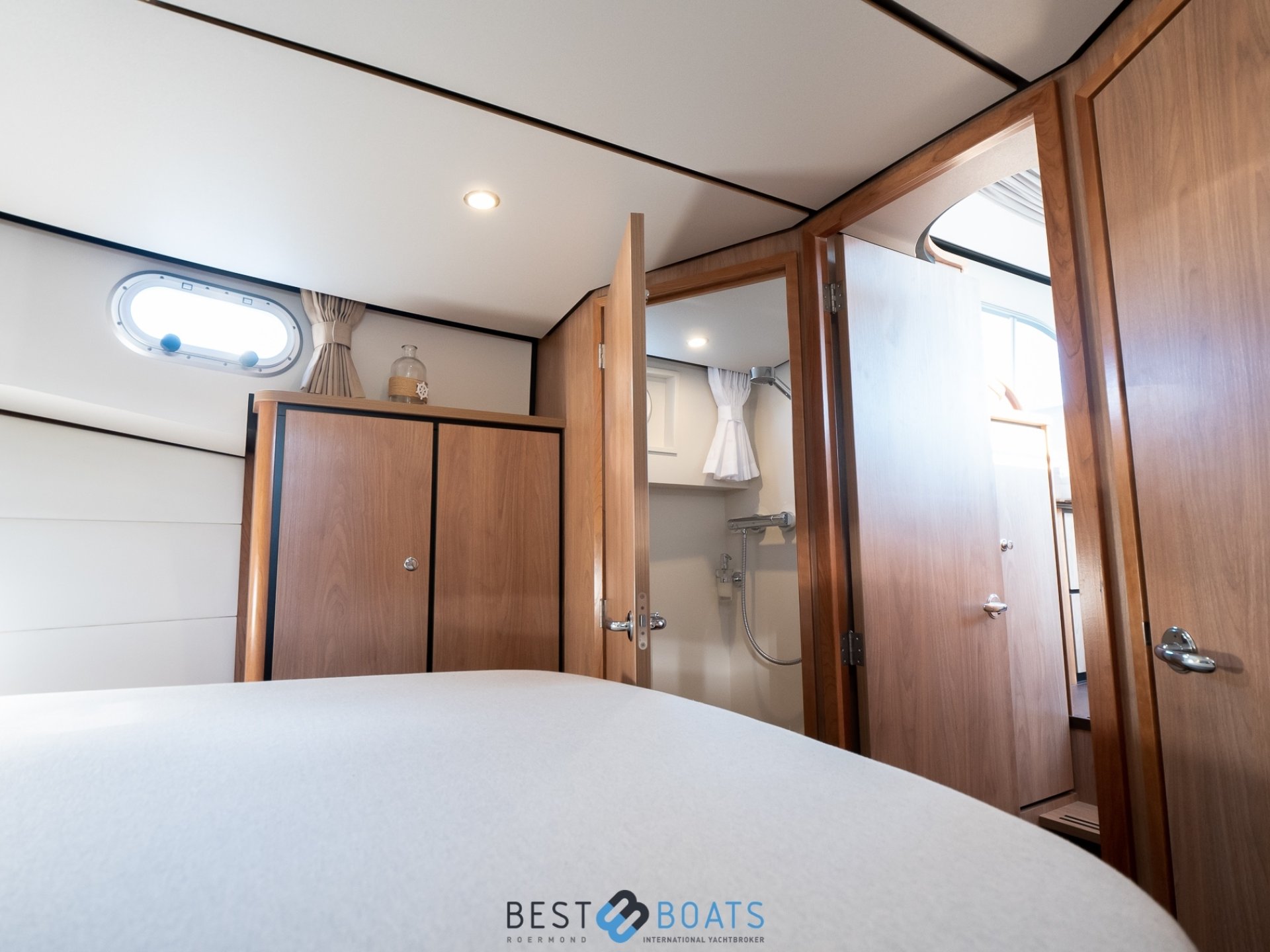 Linssen Grand Sturdy 30.0 Sedan