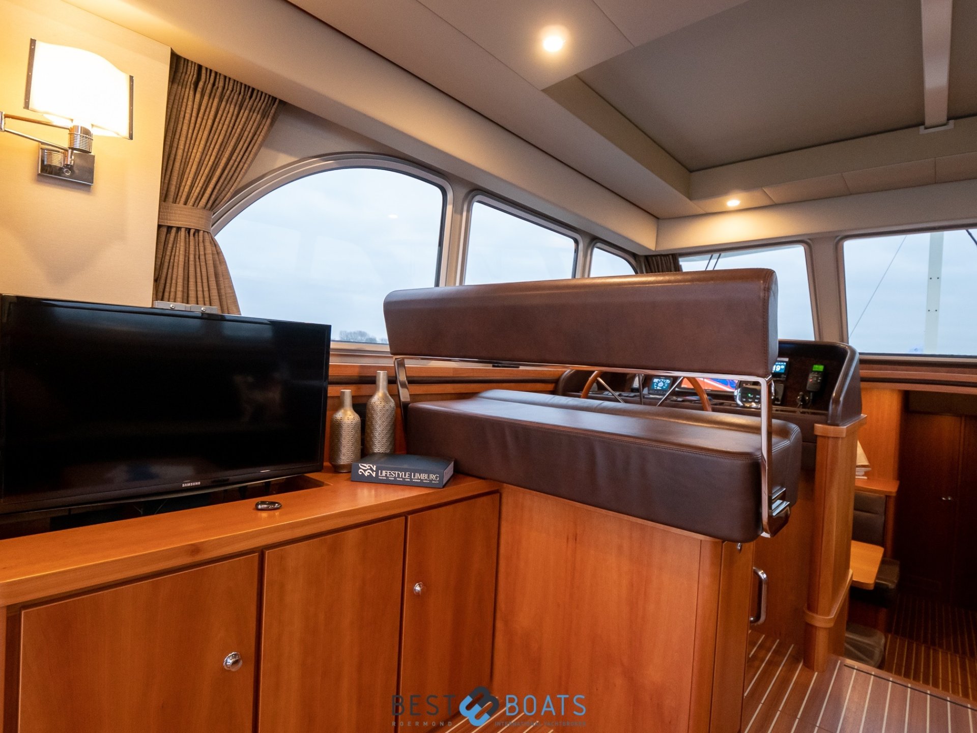 Linssen Yachts Grand Sturdy 470 Sedan Wheelhouse