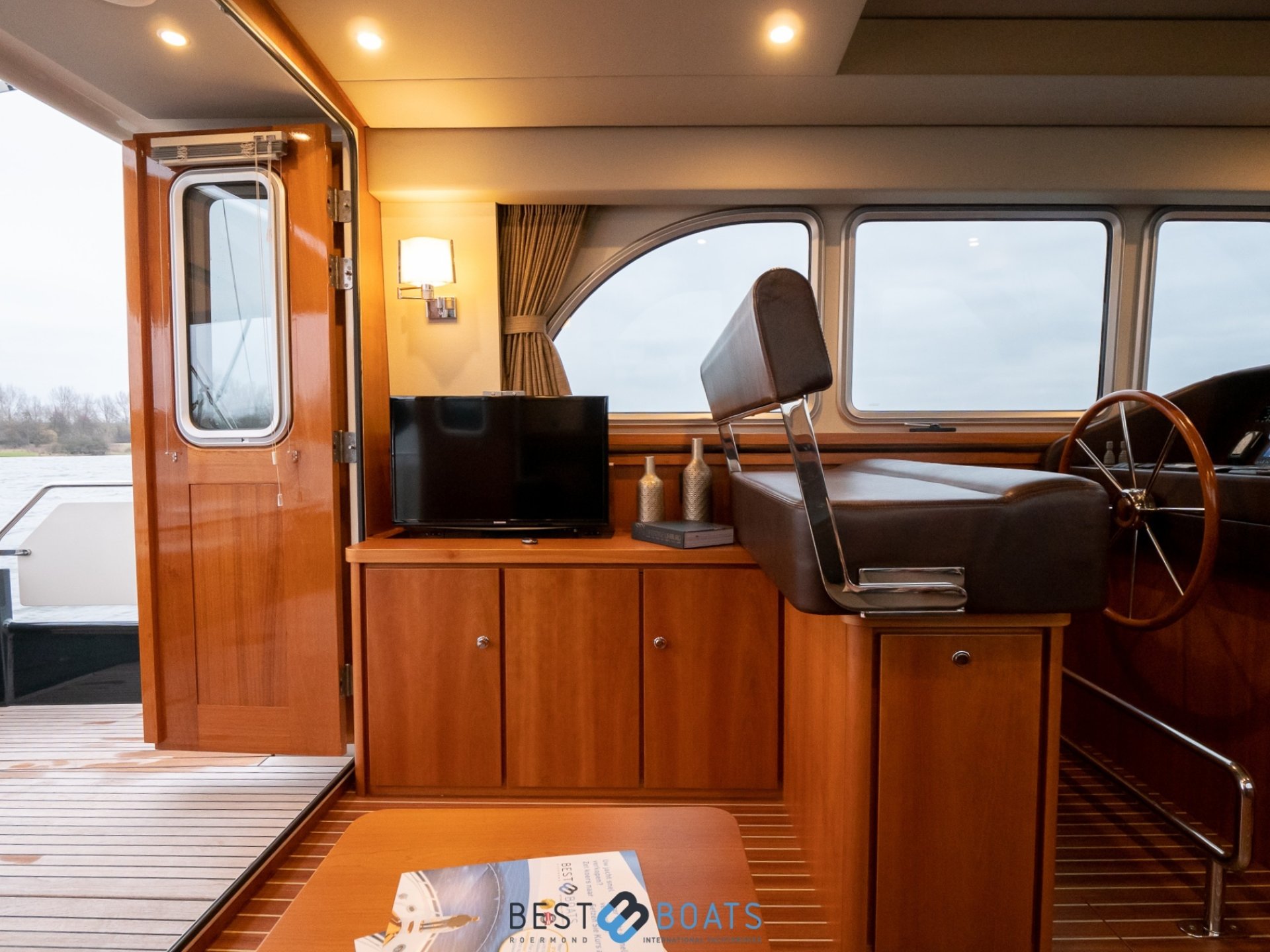Linssen Yachts Grand Sturdy 470 Sedan Wheelhouse