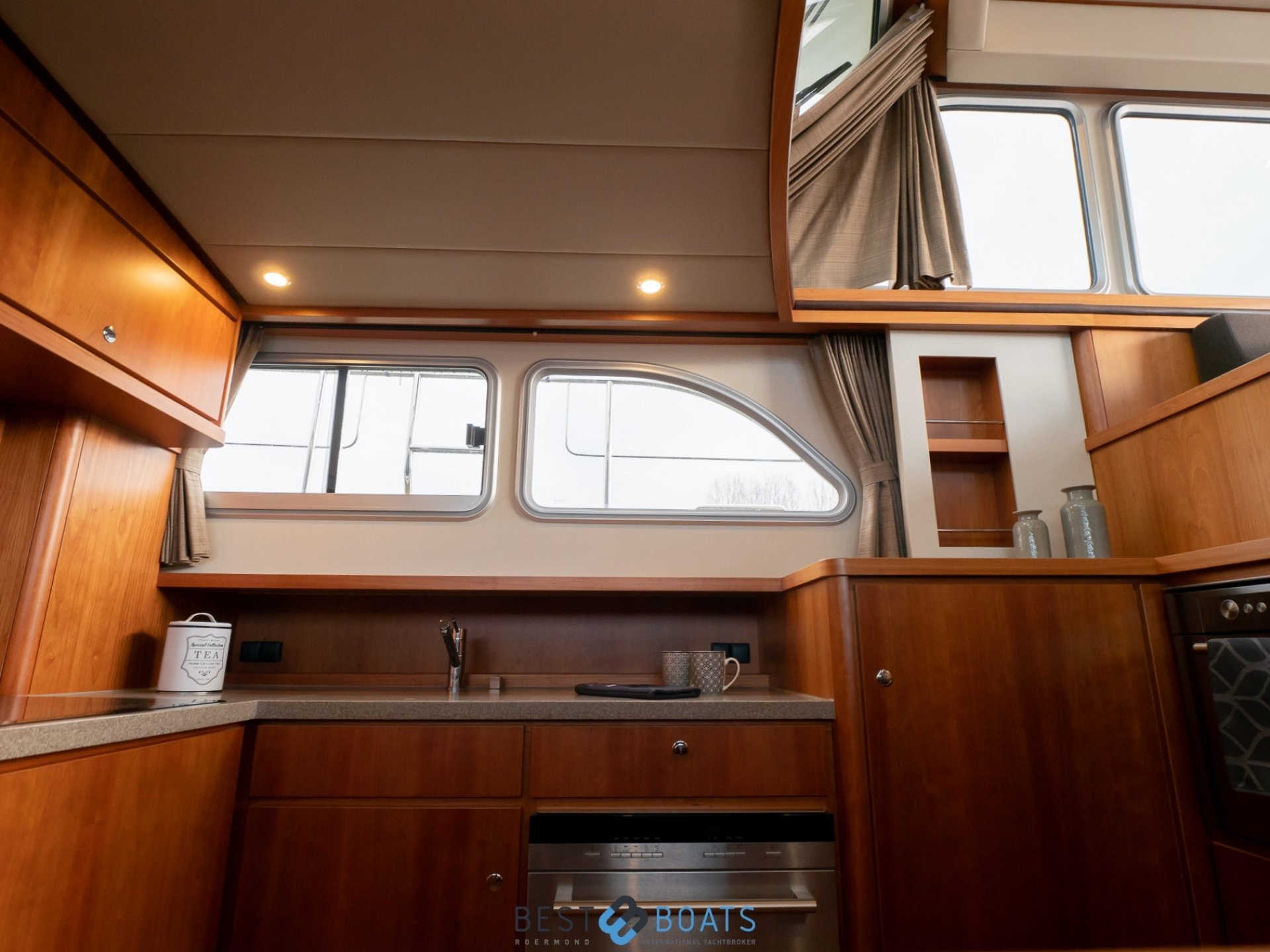 Linssen Yachts Grand Sturdy 470 Sedan Wheelhouse