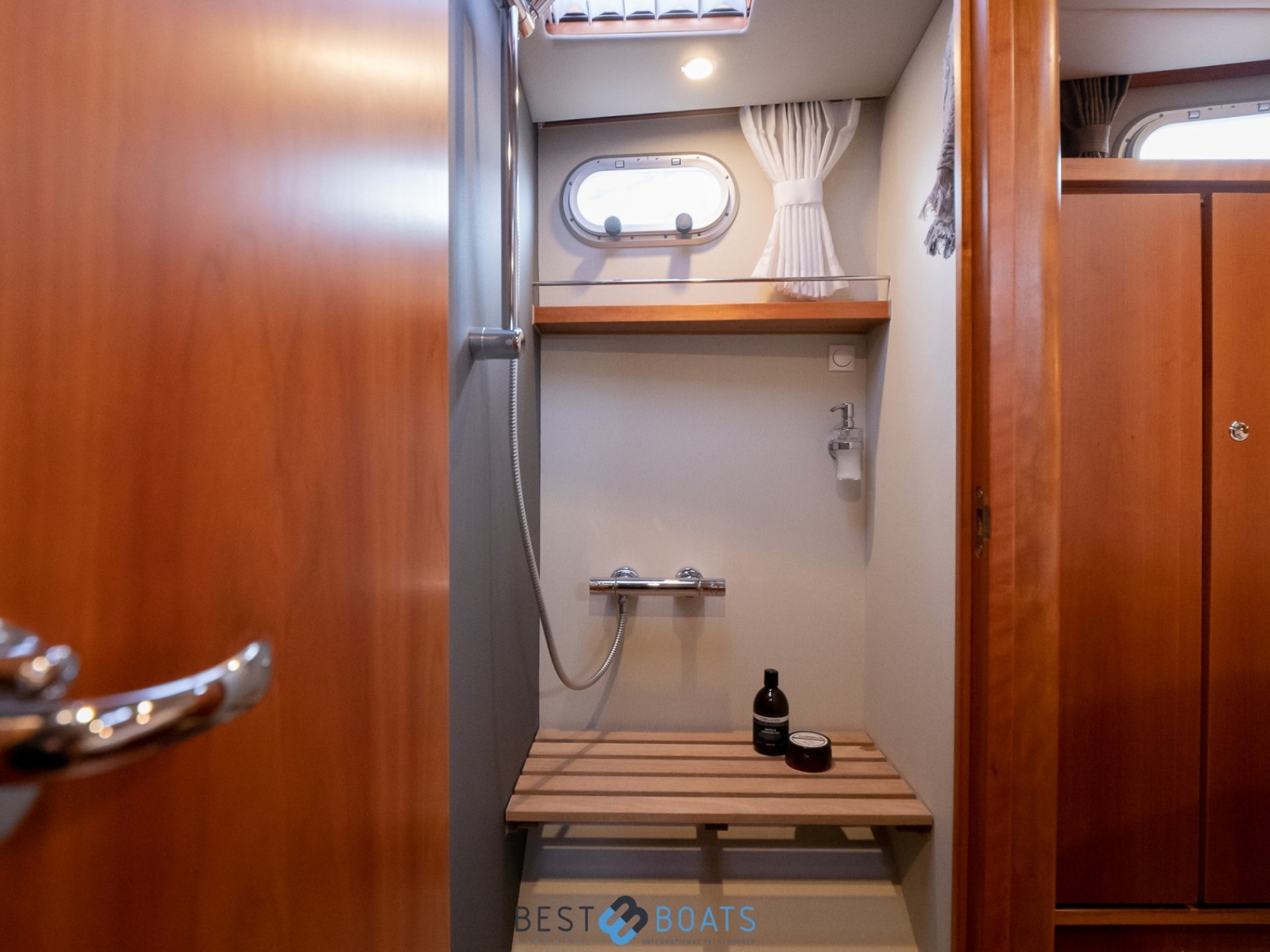 Linssen Yachts Grand Sturdy 470 Sedan Wheelhouse
