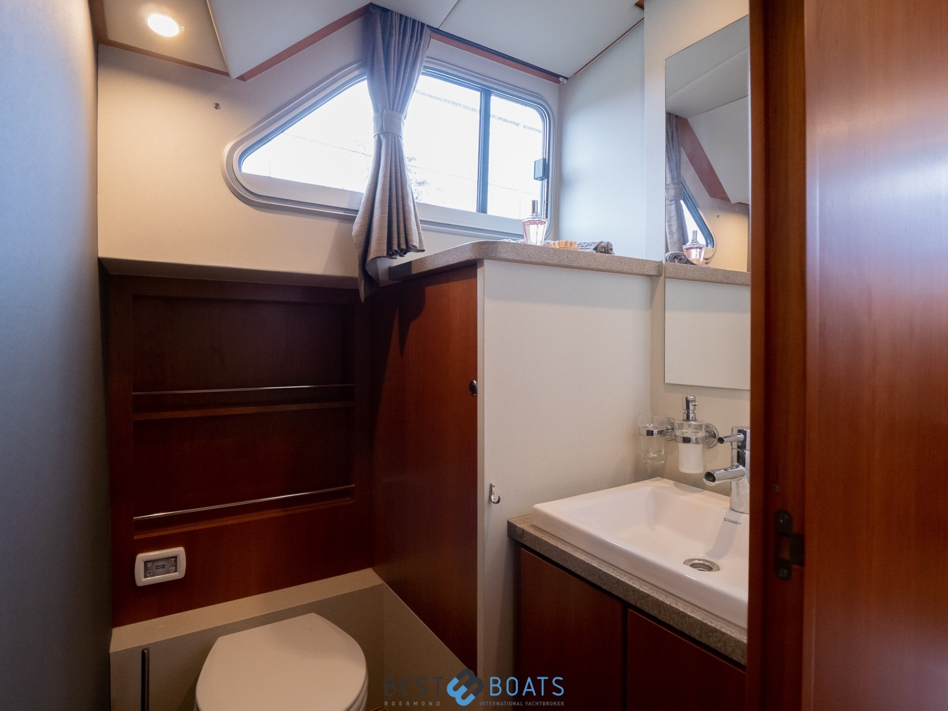 Linssen Yachts Grand Sturdy 470 Sedan Wheelhouse