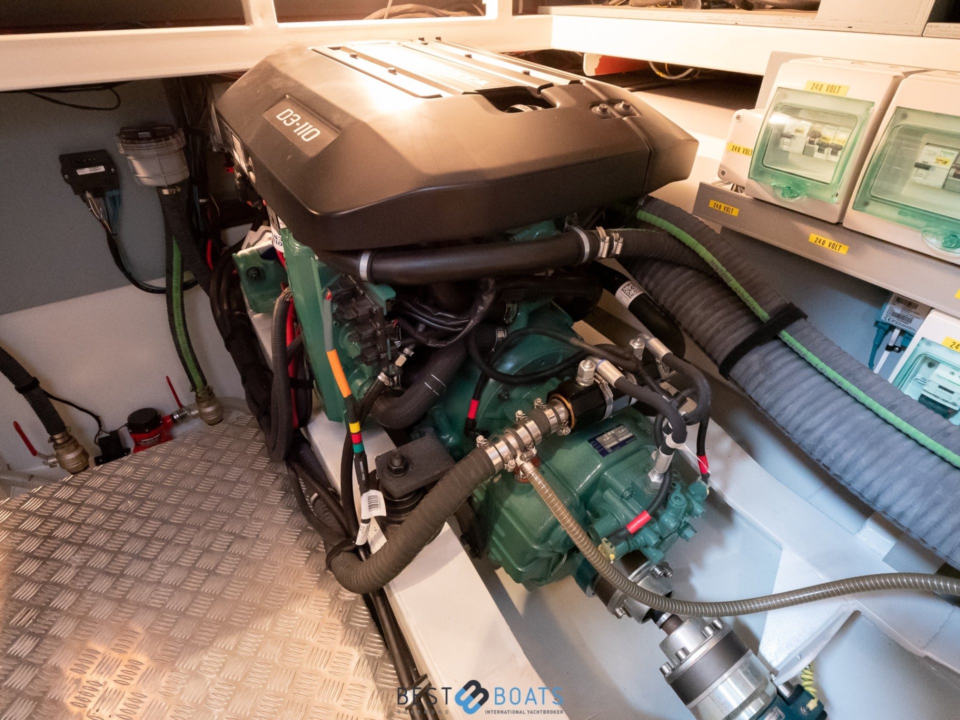 Linssen Yachts Grand Sturdy 470 Sedan Wheelhouse