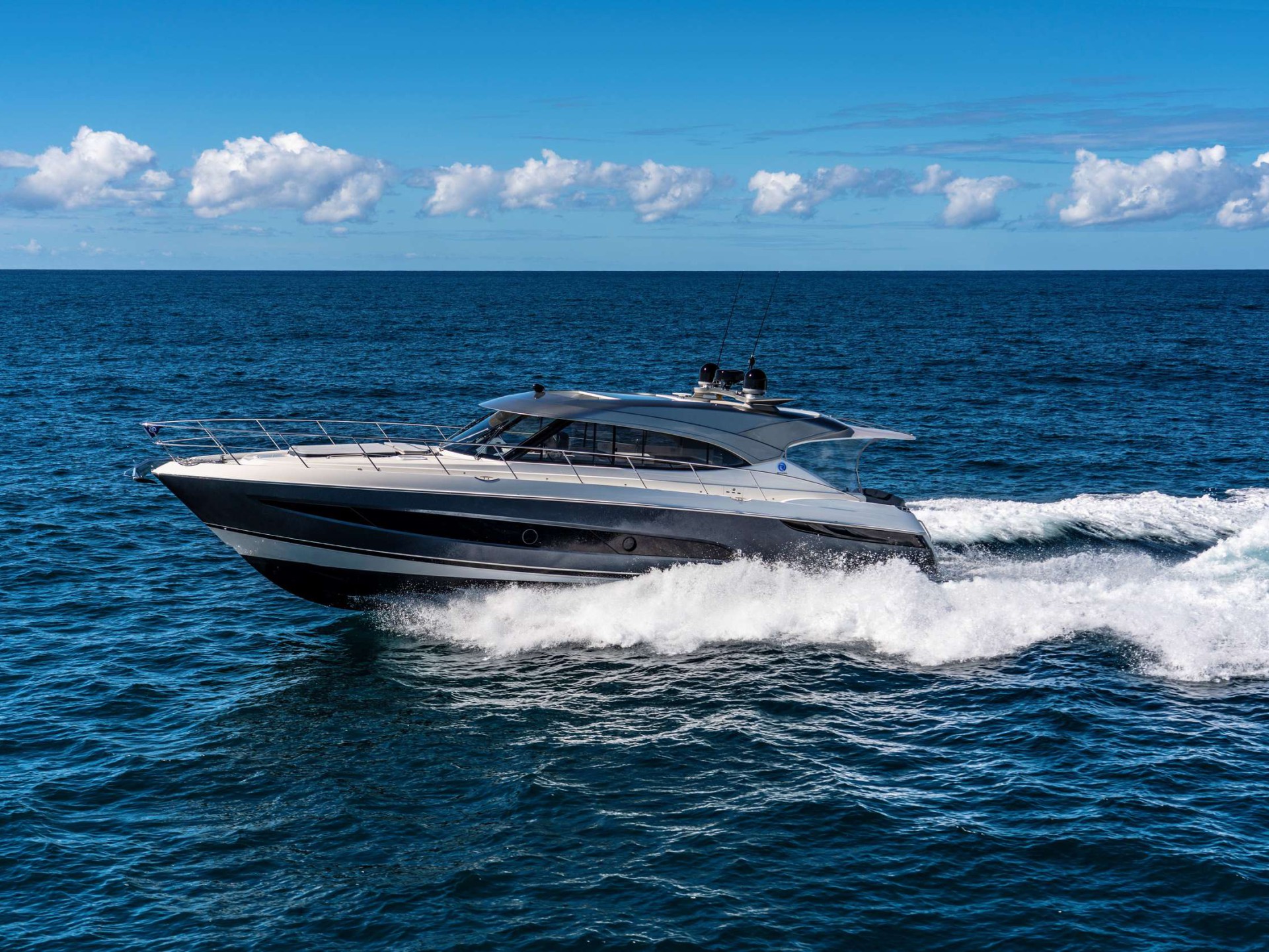 5400 Sport Yacht Platinum Edition - 2019-1315