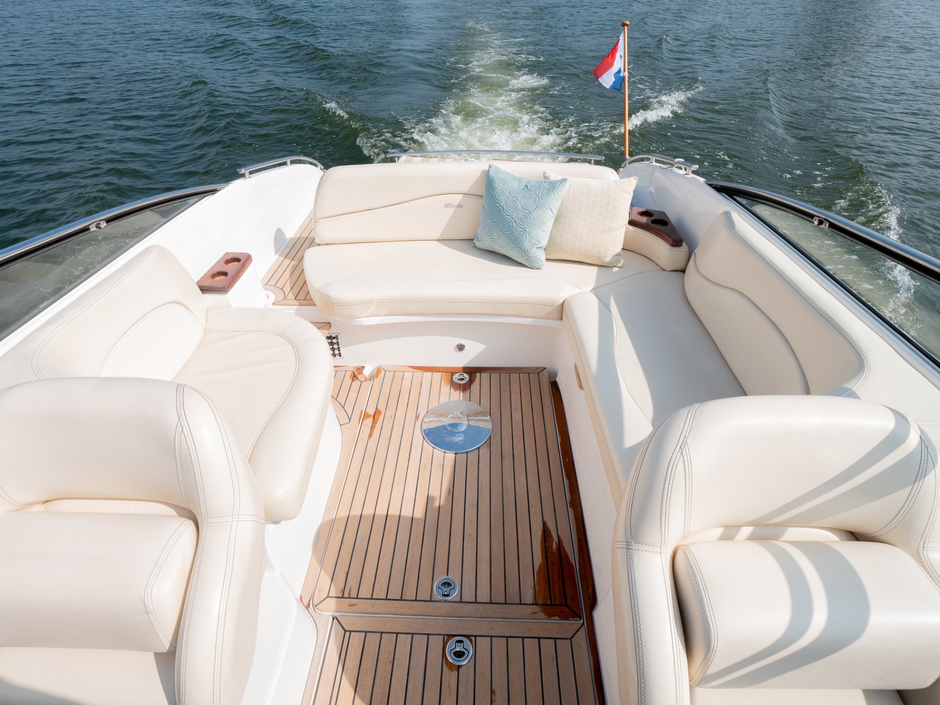 Windy 28 Ghibli