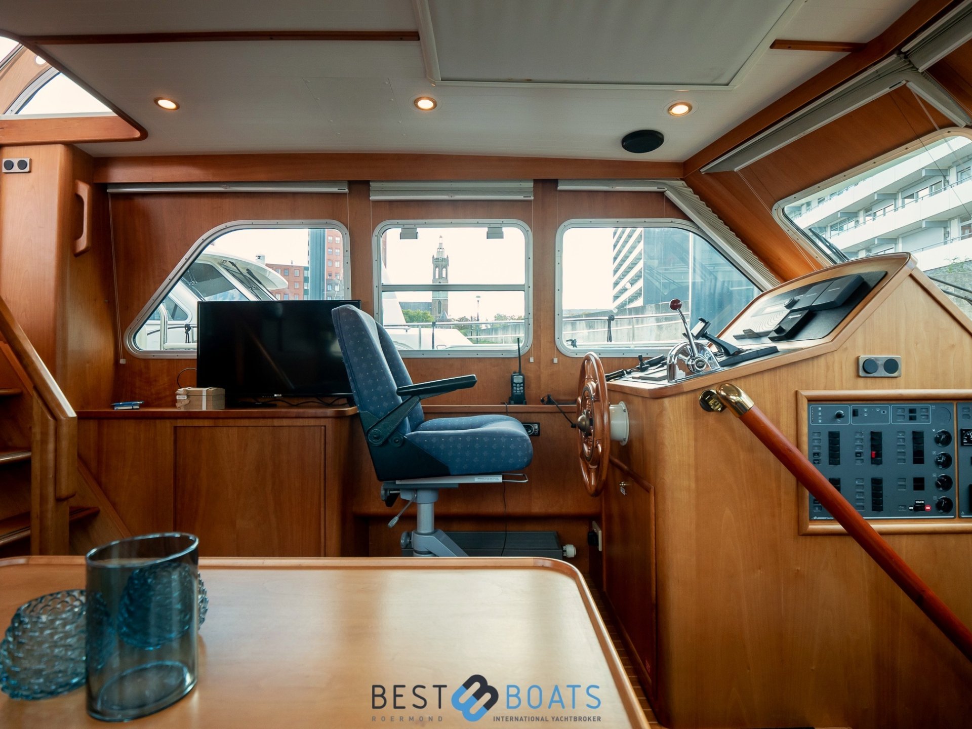 Linssen Grand Sturdy 410