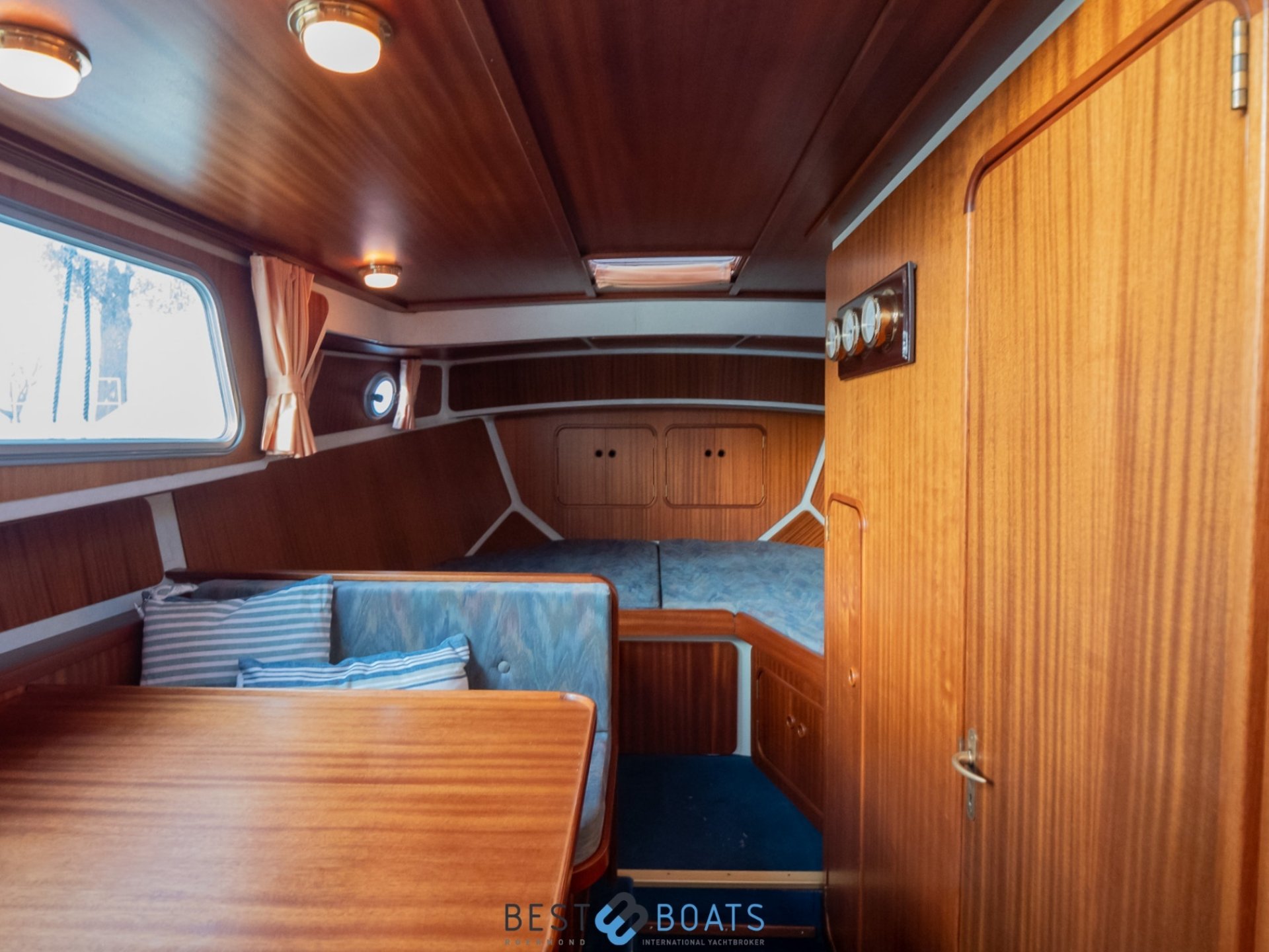 Linssen Dutch Sturdy 260 OC
