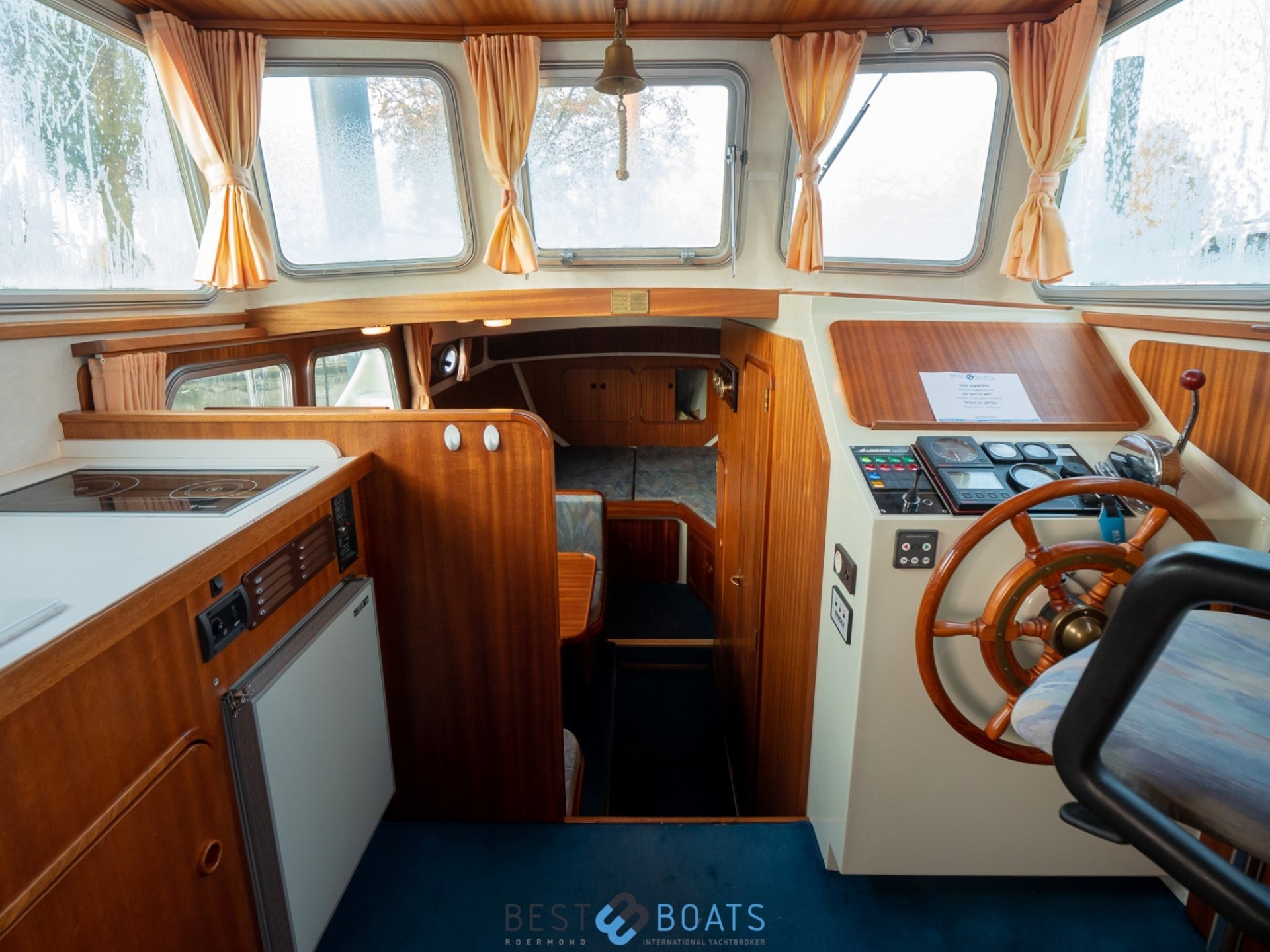 Linssen Dutch Sturdy 260 OC