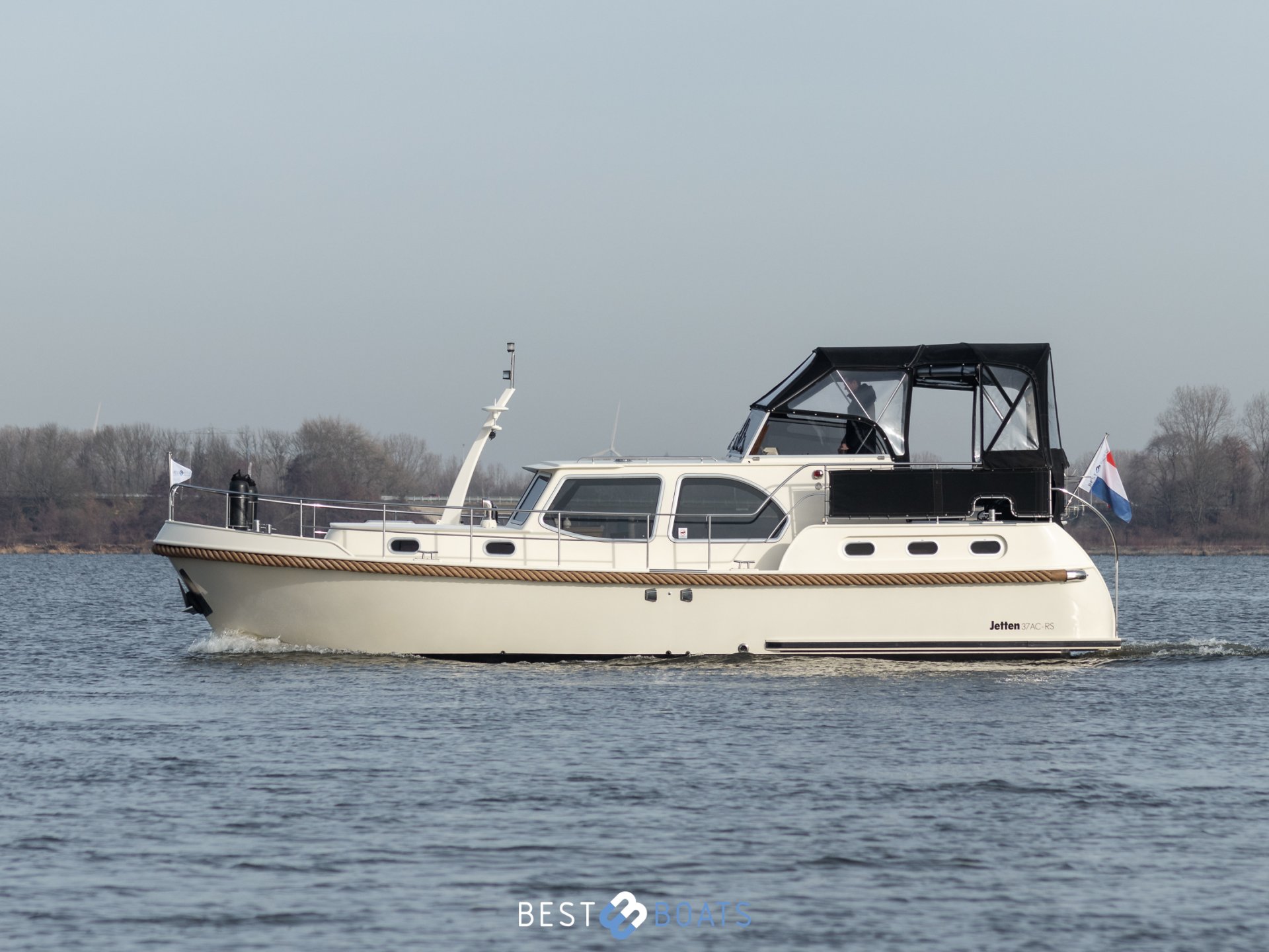 Jetten 37 AC-RS