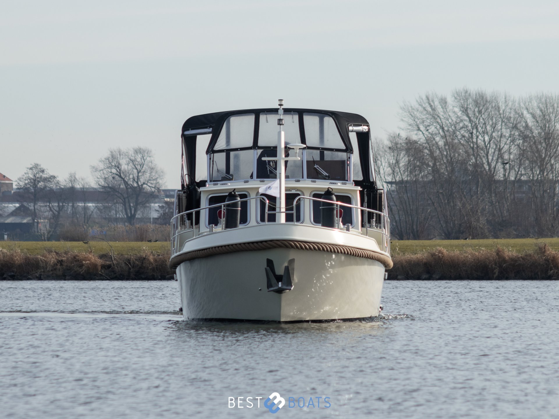 Jetten 37 AC-RS