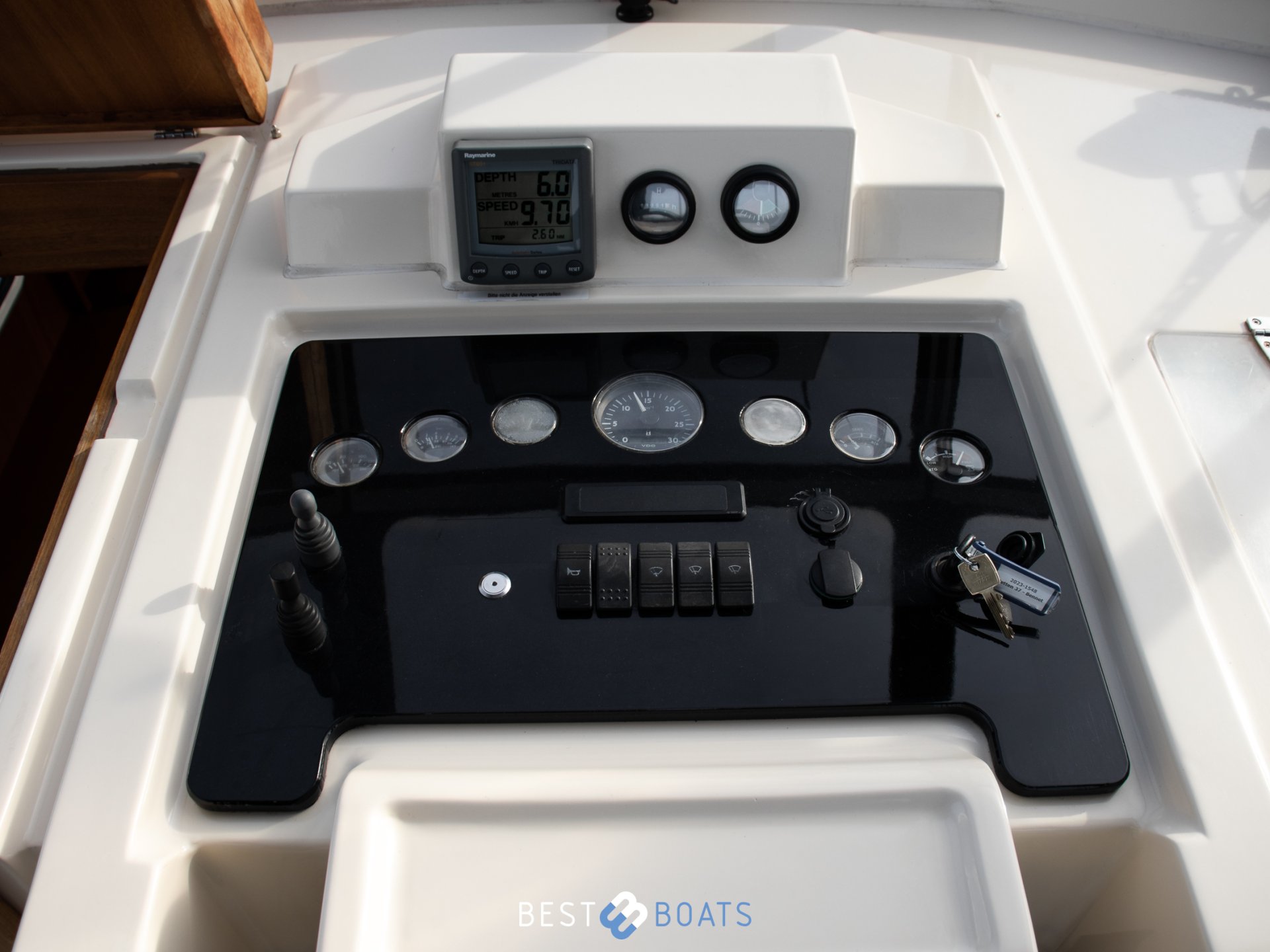Jetten 37 AC-RS