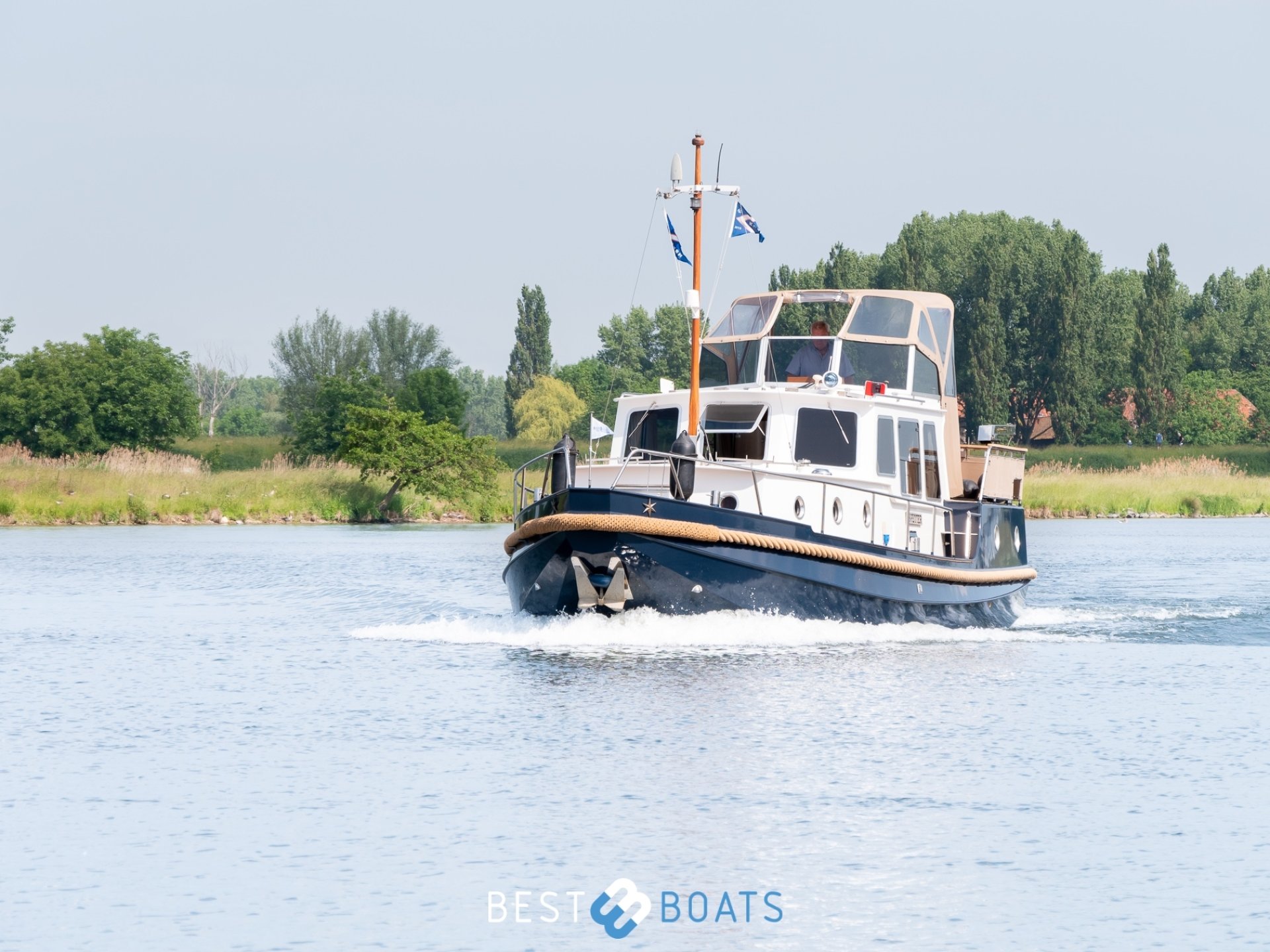 Linssen Sturdy 1000 AC Royal