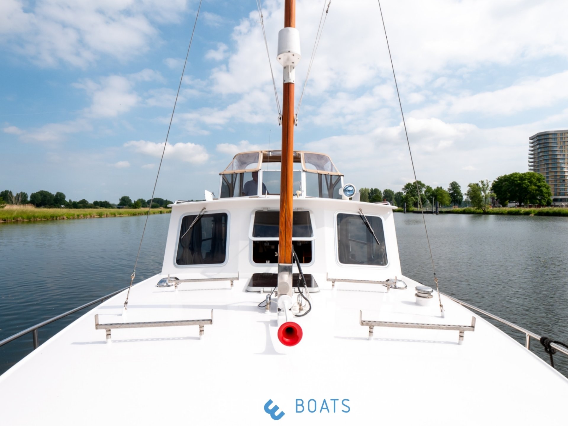 Linssen Sturdy 1000 AC Royal