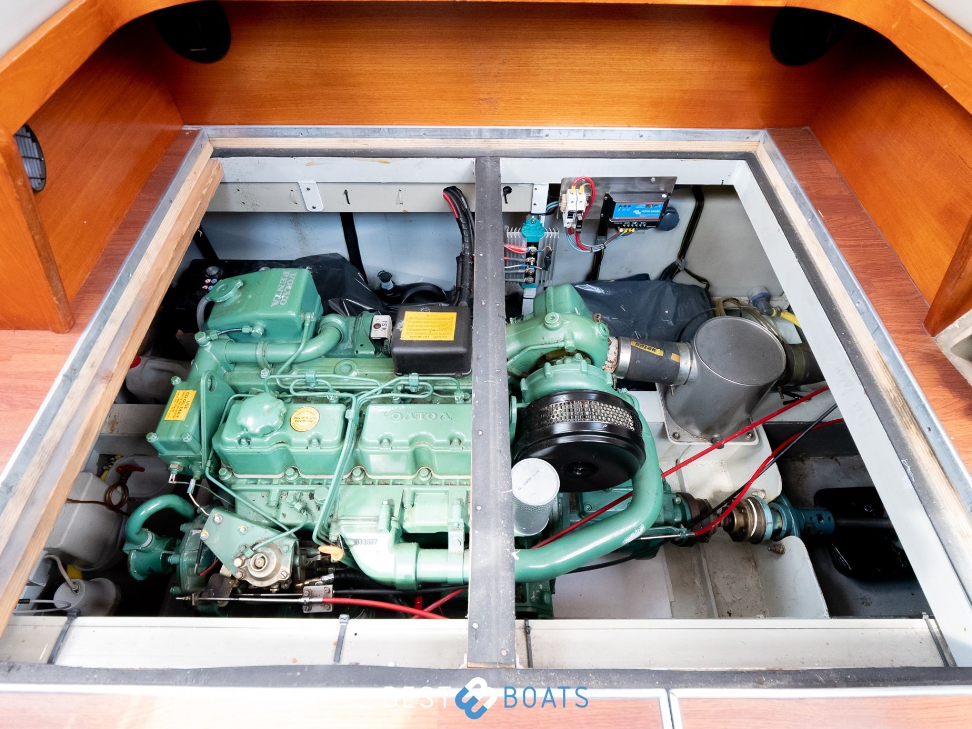 Linssen Sturdy 1000 AC Royal