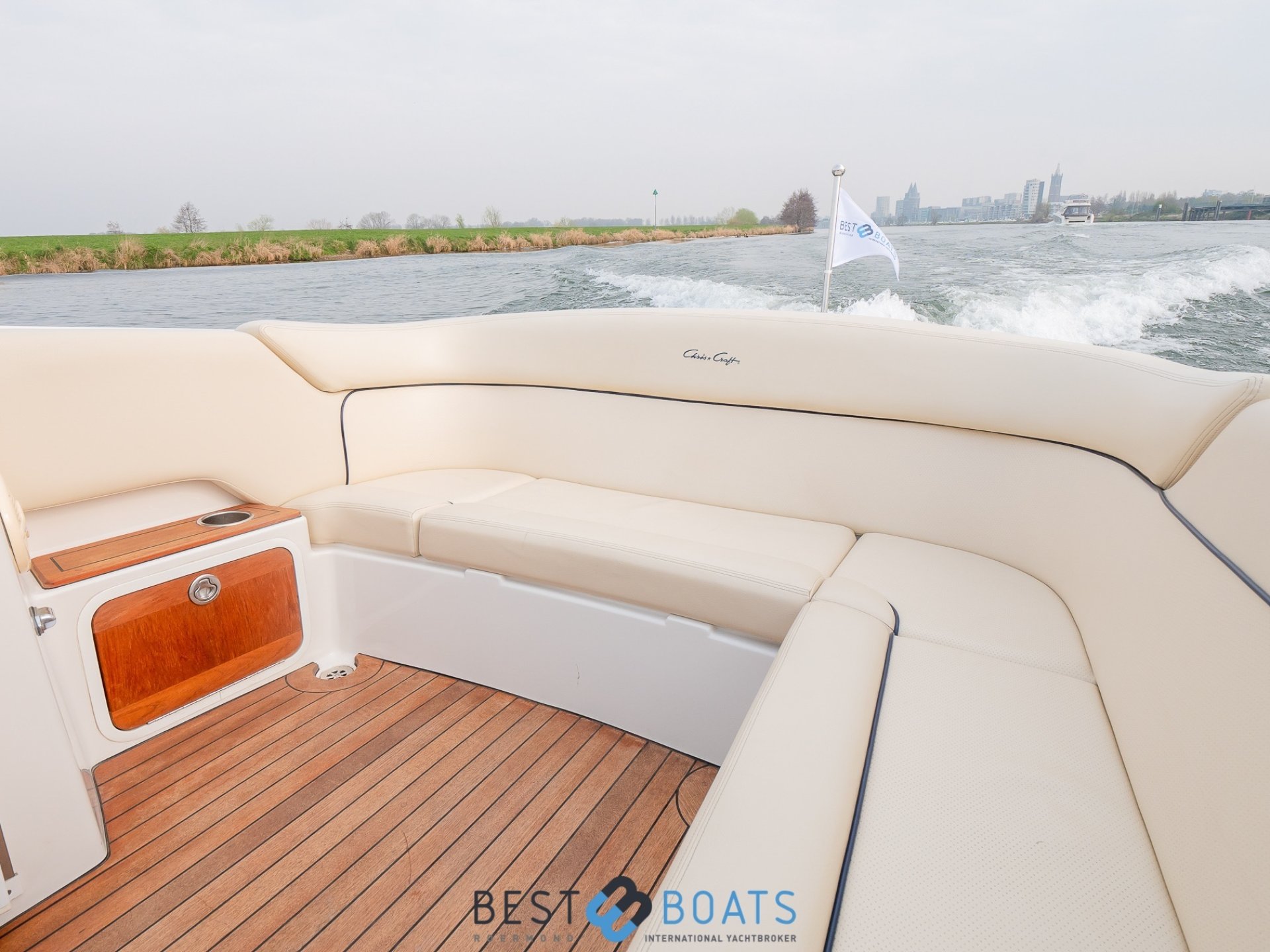 Chris Craft Corsair 25