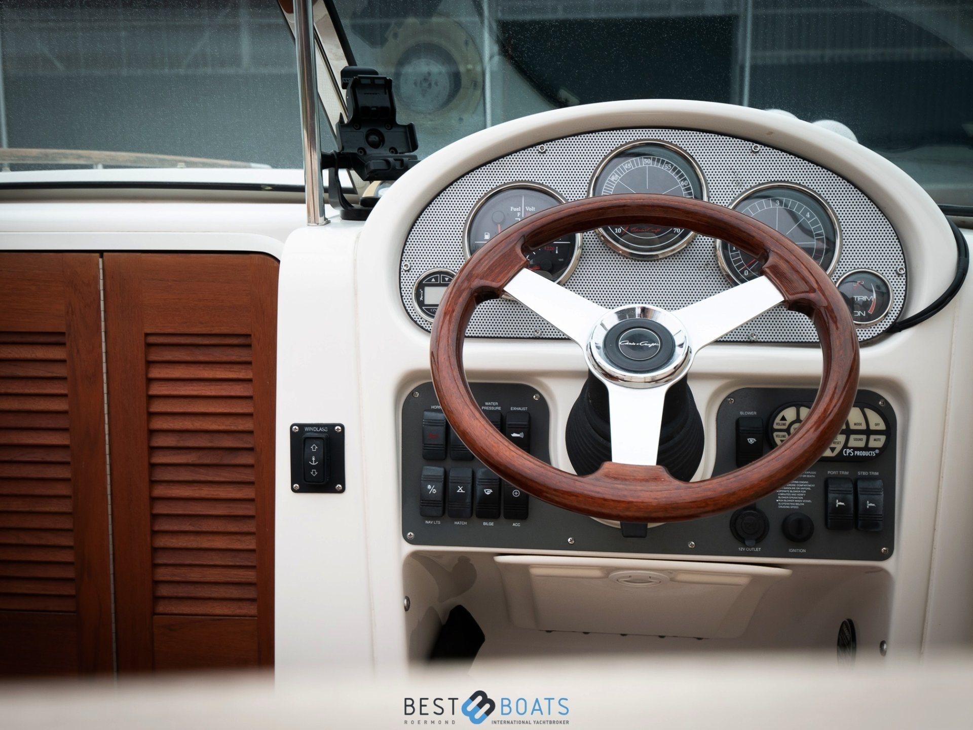 Chris Craft Corsair 25