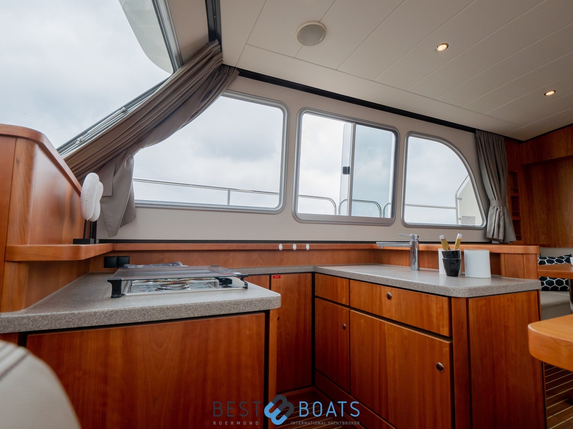Linssen Grand Sturdy 410 AC
