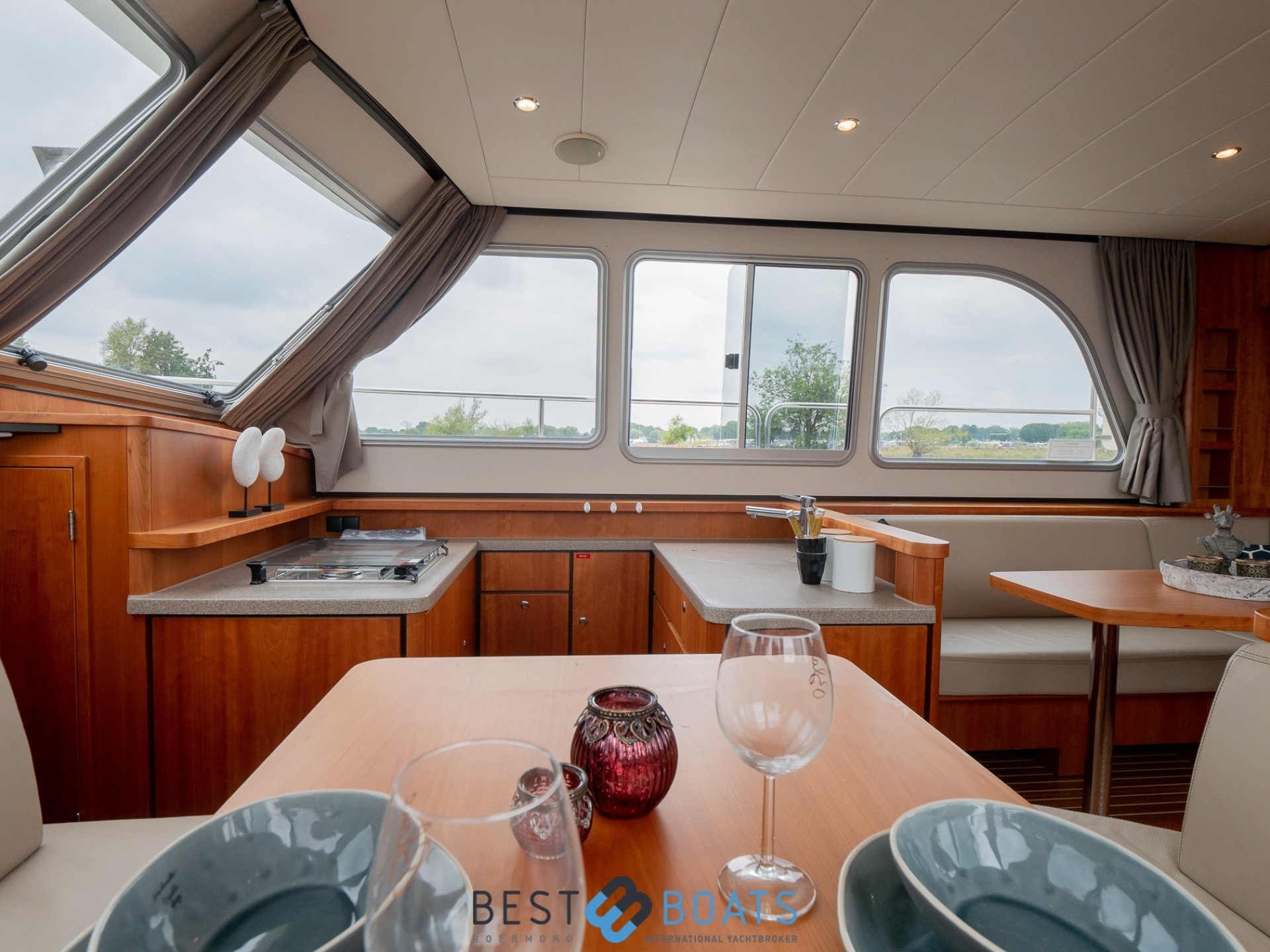 Linssen Grand Sturdy 410 AC