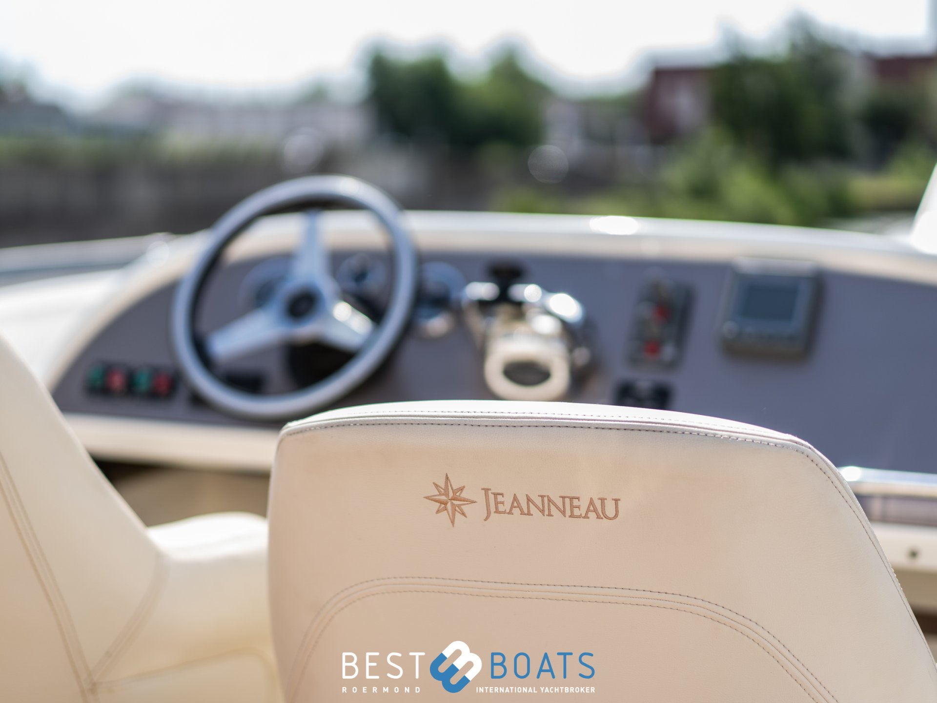 Jeanneau Prestige 42 Fly