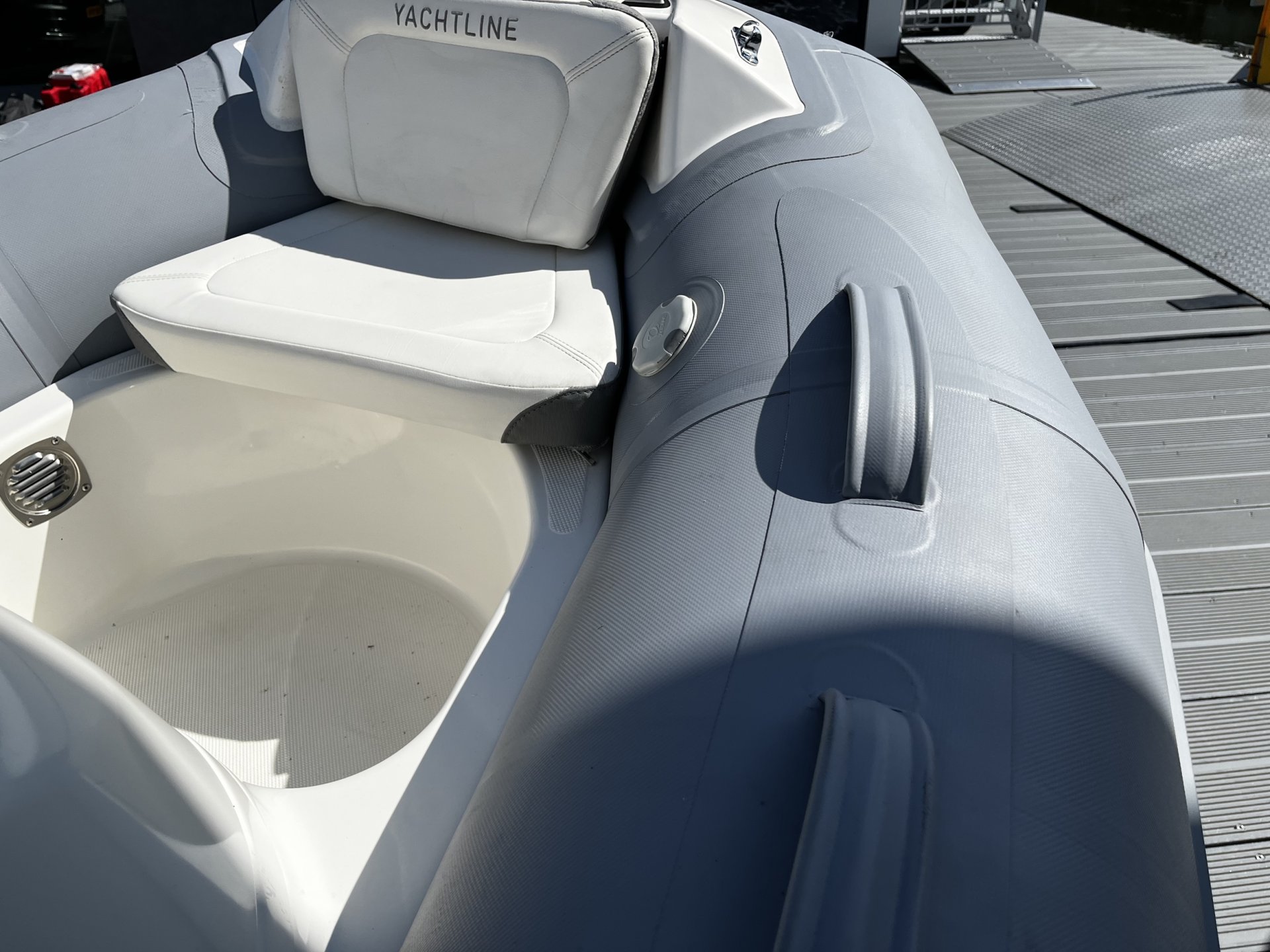 Zodiac Yachtline 360 Deluxe