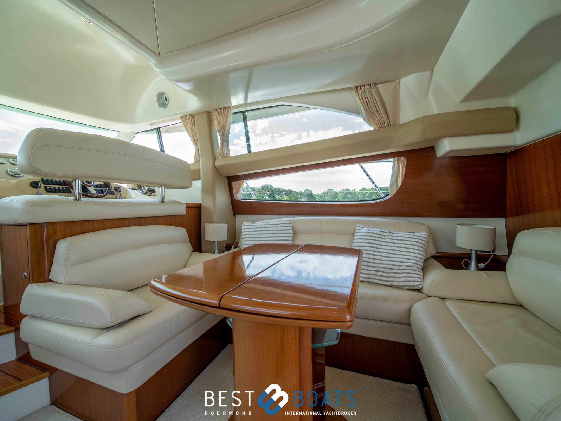 Jeanneau Prestige 42 Fly