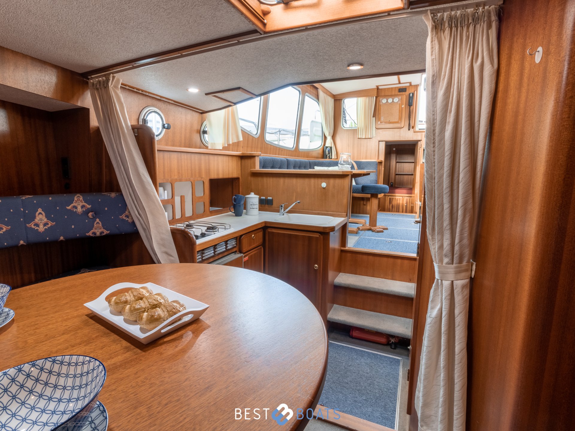Linssen Dutch Sturdy 320 AC