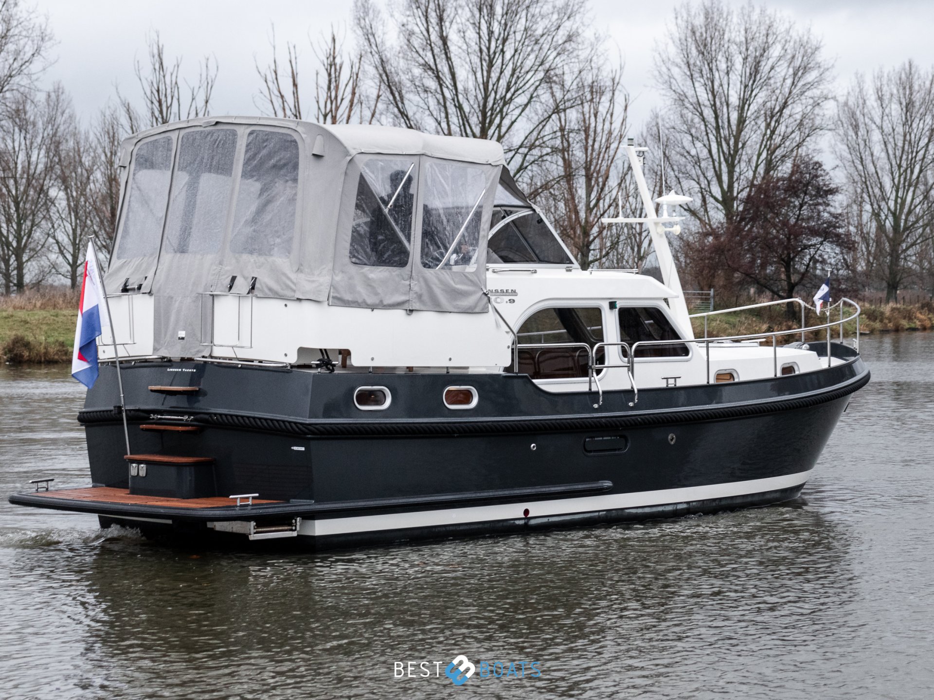 Linssen Grand Sturdy 30.9 AC