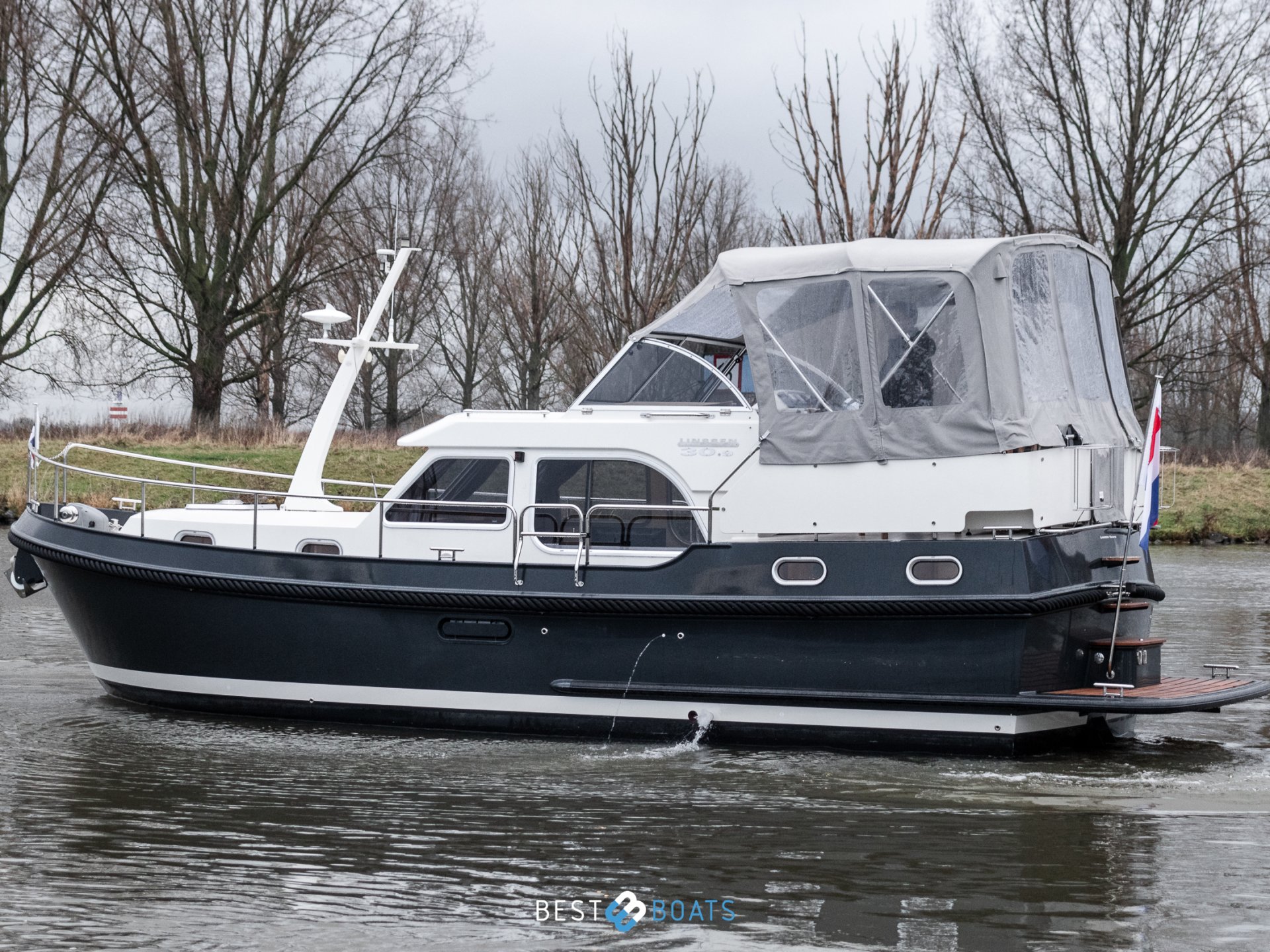 Linssen Grand Sturdy 30.9 AC