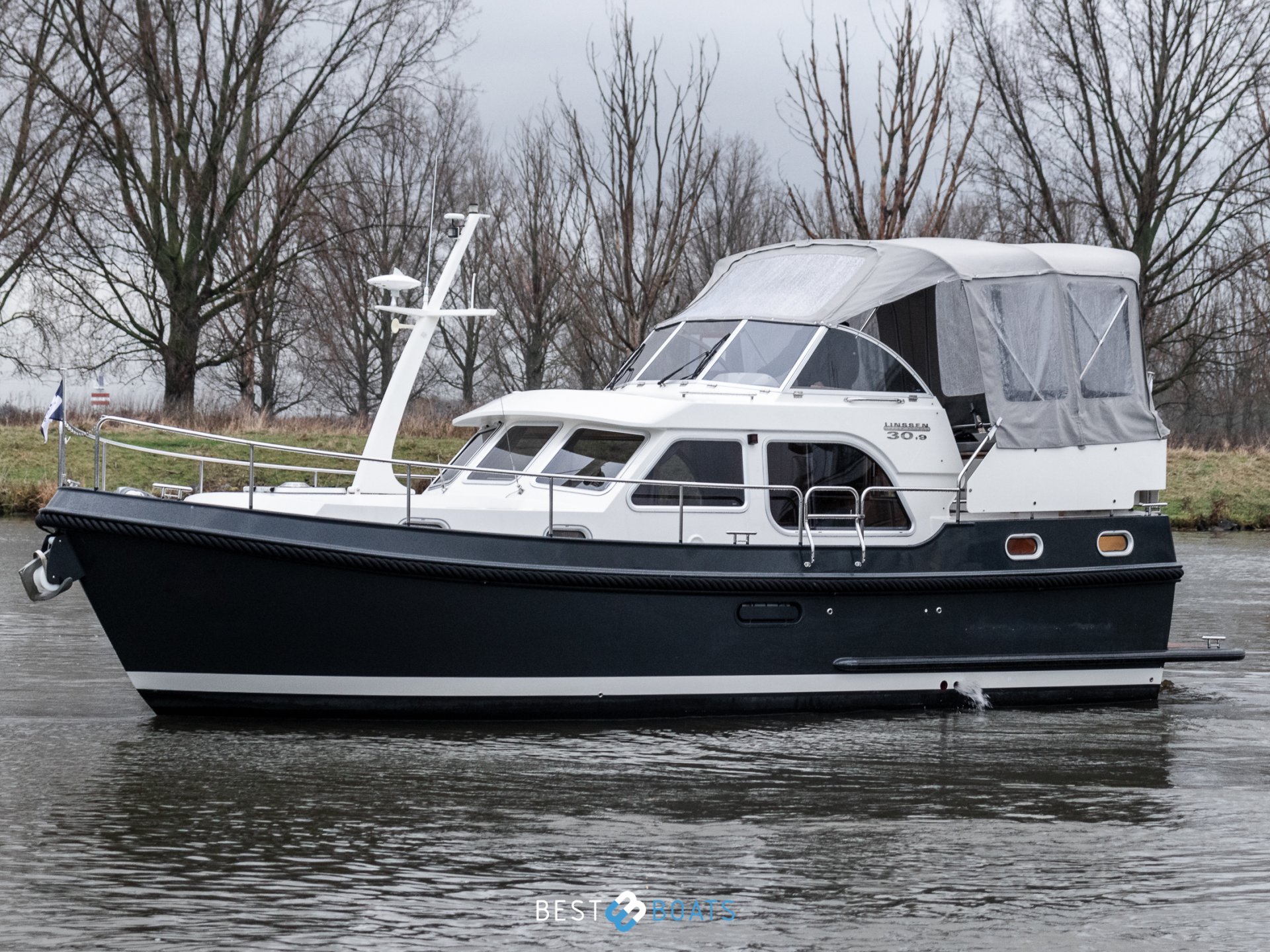 Linssen Grand Sturdy 30.9 AC