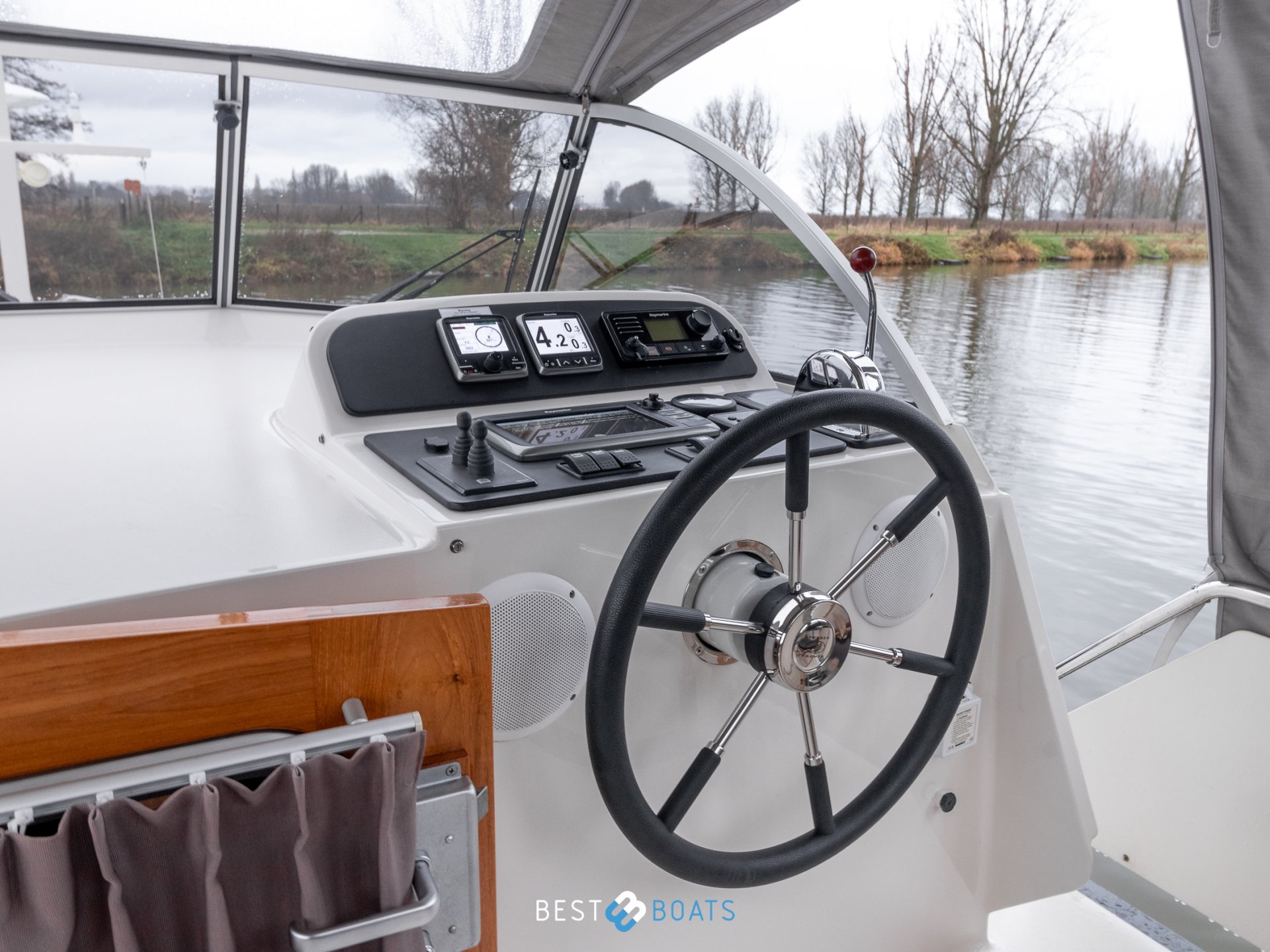 Linssen Grand Sturdy 30.9 AC