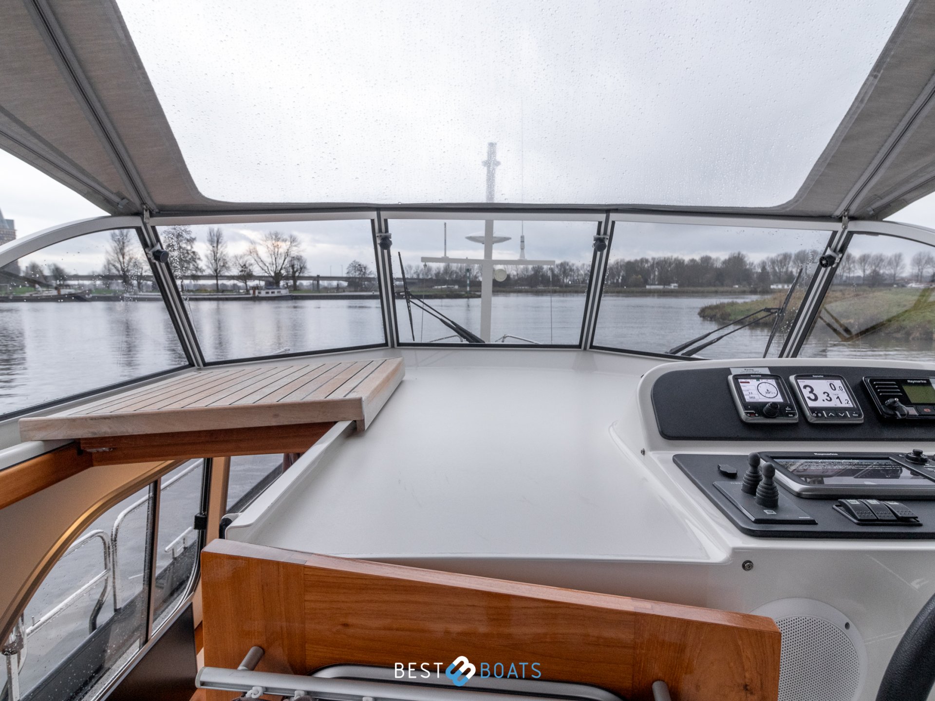 Linssen Grand Sturdy 30.9 AC